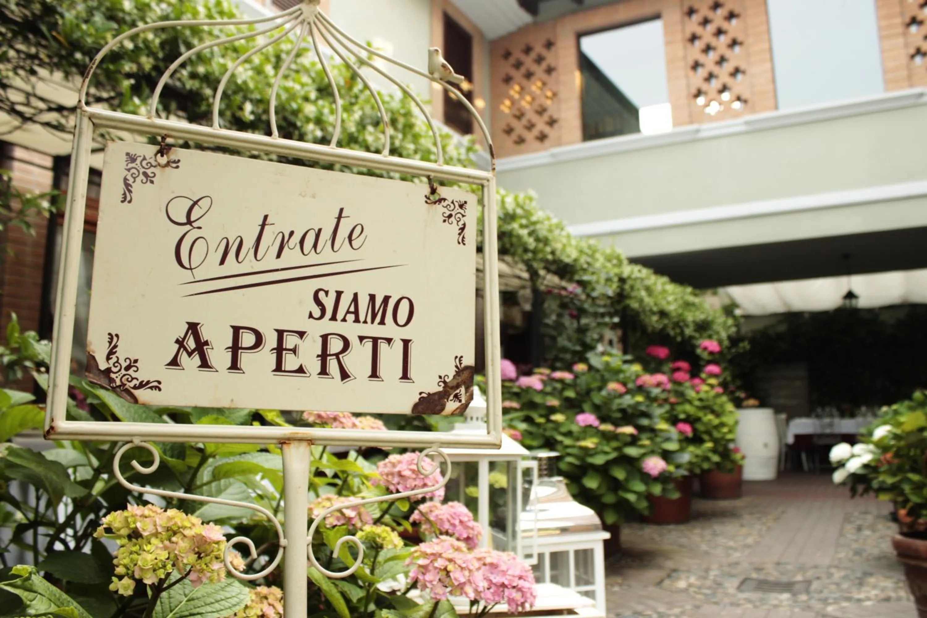 Property building in Albergo & Ristorante Selvatico