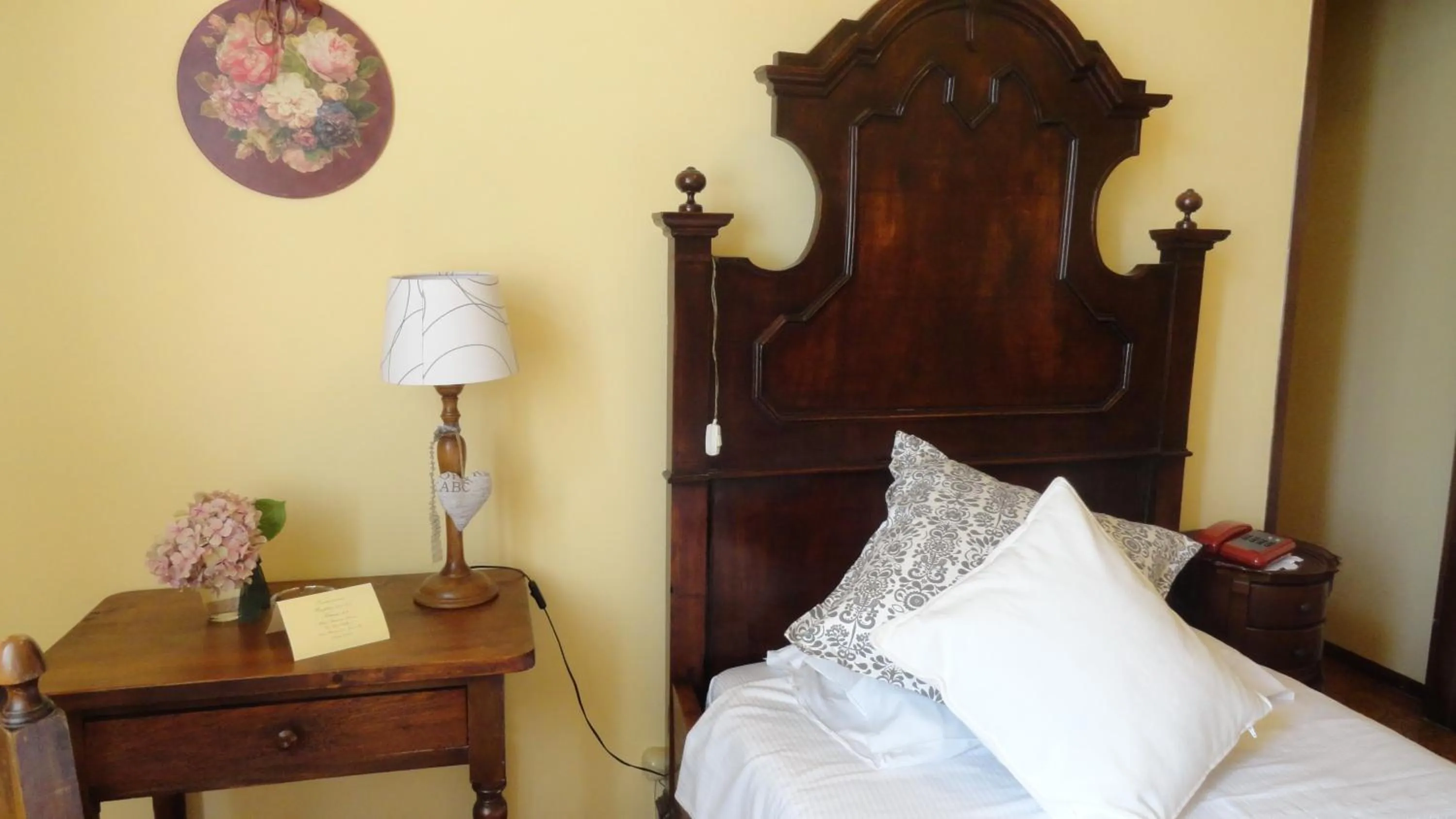 Bed in Albergo & Ristorante Selvatico