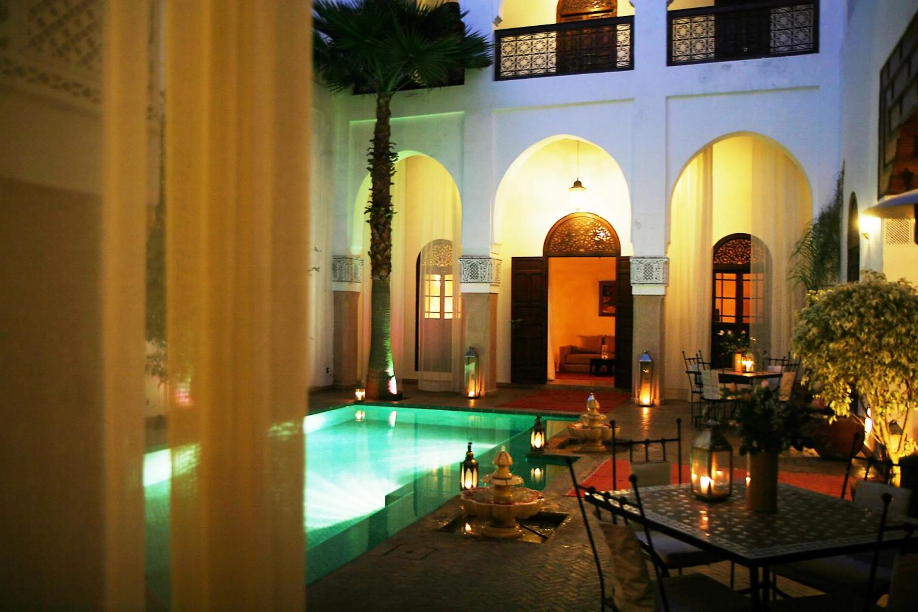Swimming pool in Riad Shama Suites & Spa