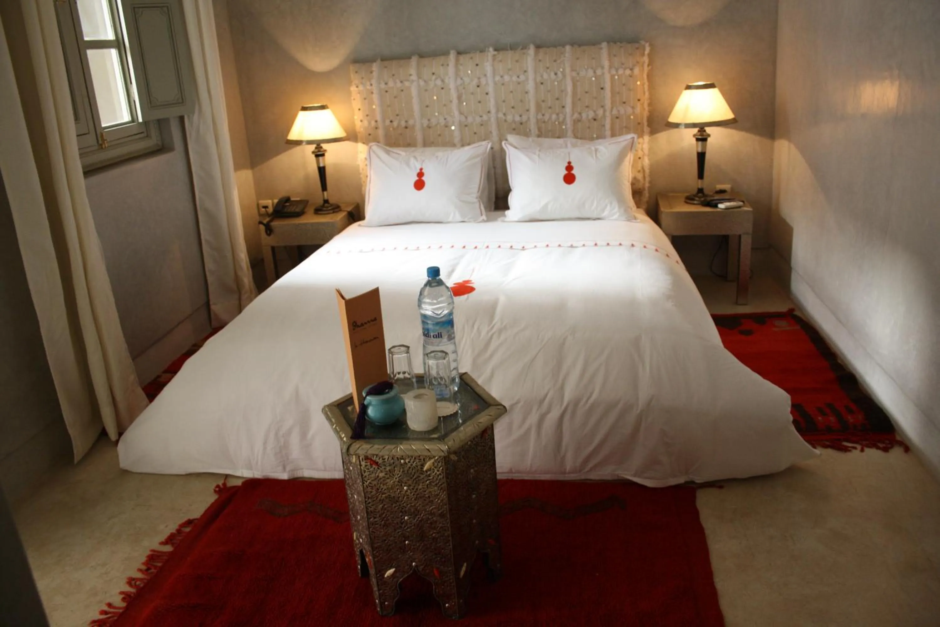 Bed in Riad Shama Suites & Spa