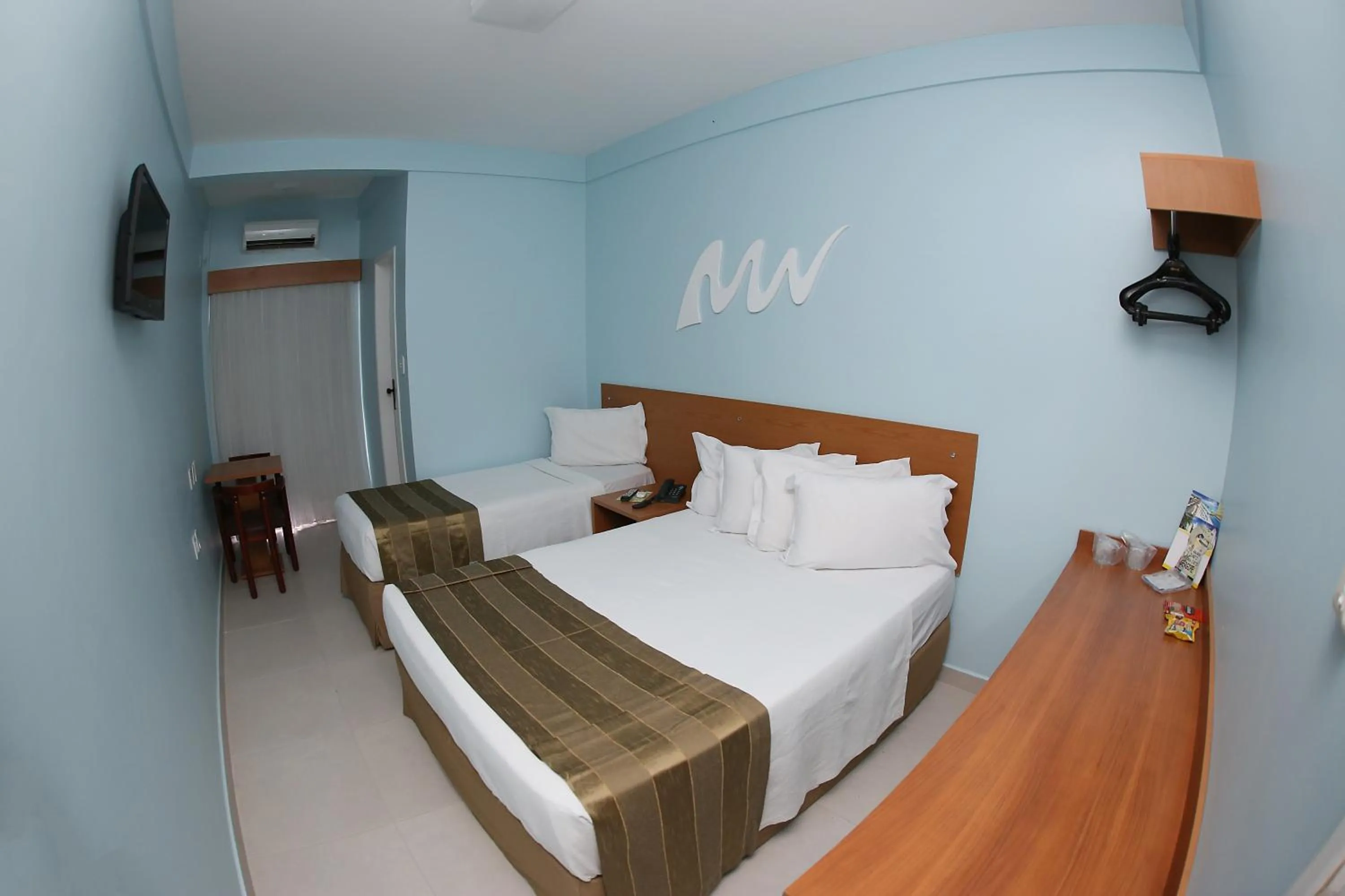 Photo of the whole room, Bed in Real Praia Hotel
