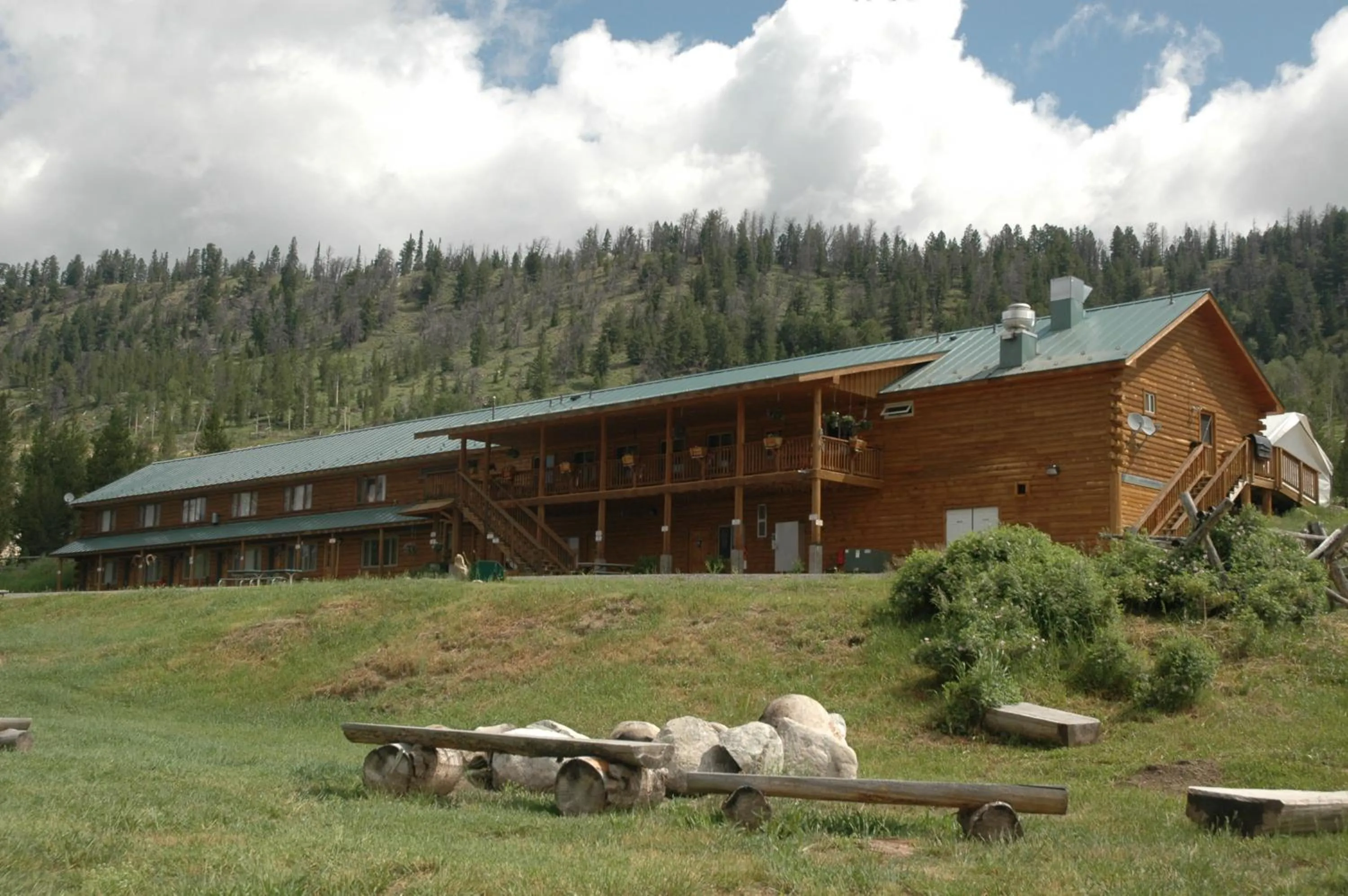 Lava Mountain Lodge