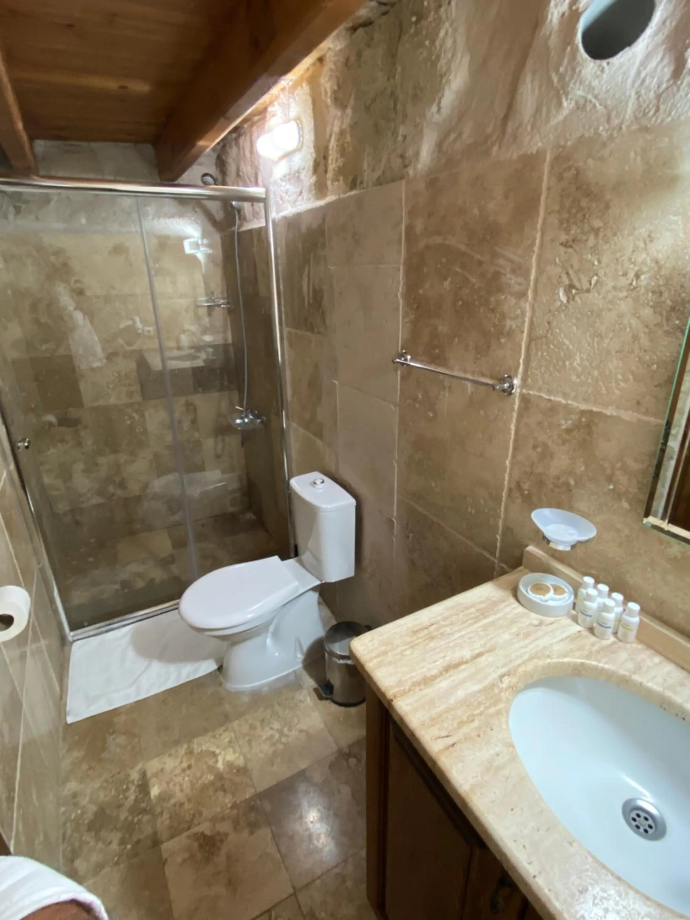 Shower in Turquaz Cave Hotel