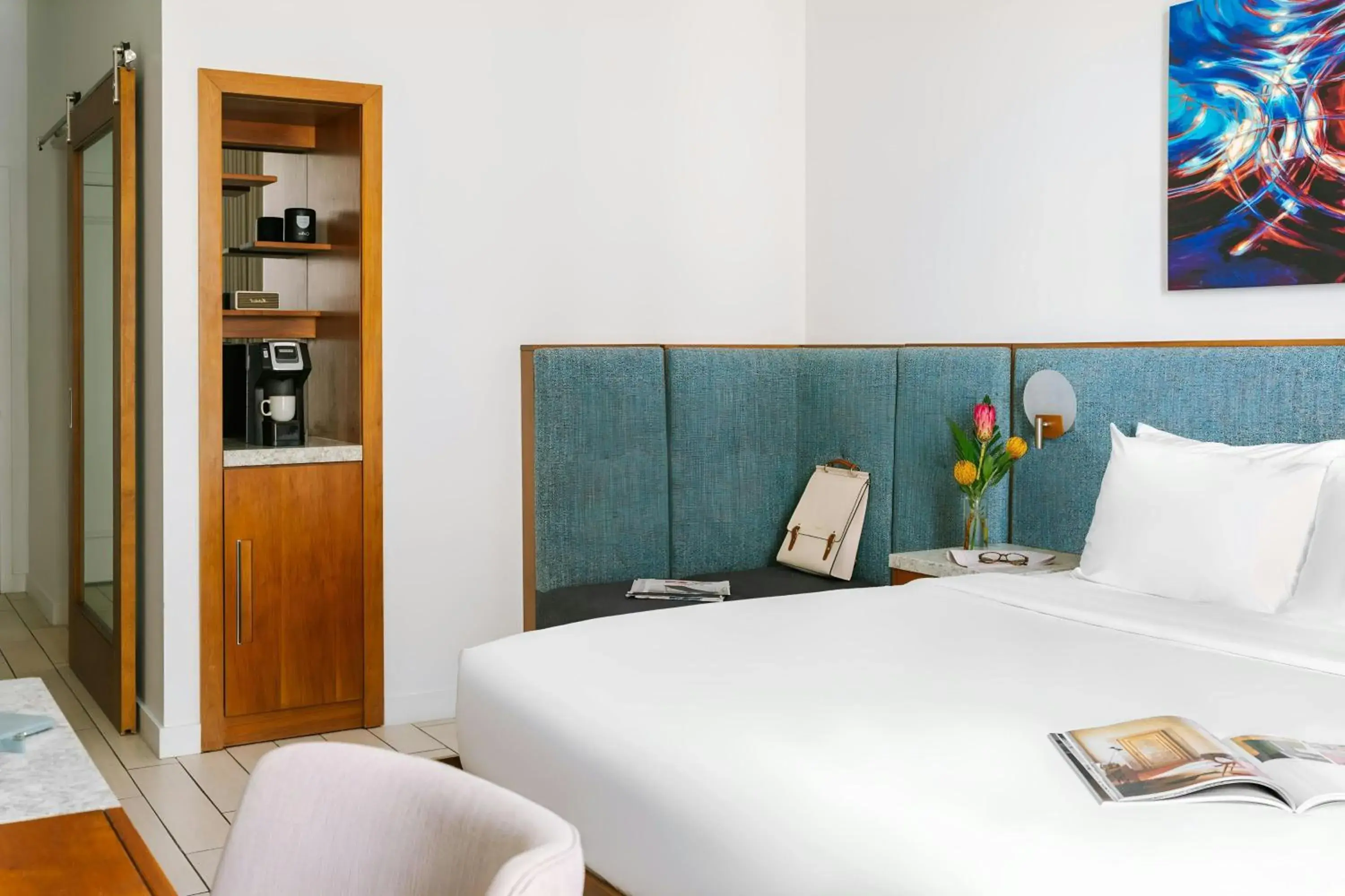 Queen Room with Two Queen Beds in The Circ Hotel Hollywood, Sonder by Marriott Bonvoy Queen Room with Two Queen Beds in The Circ Hotel Hollywood, Sonder by Marriott Bonvoy