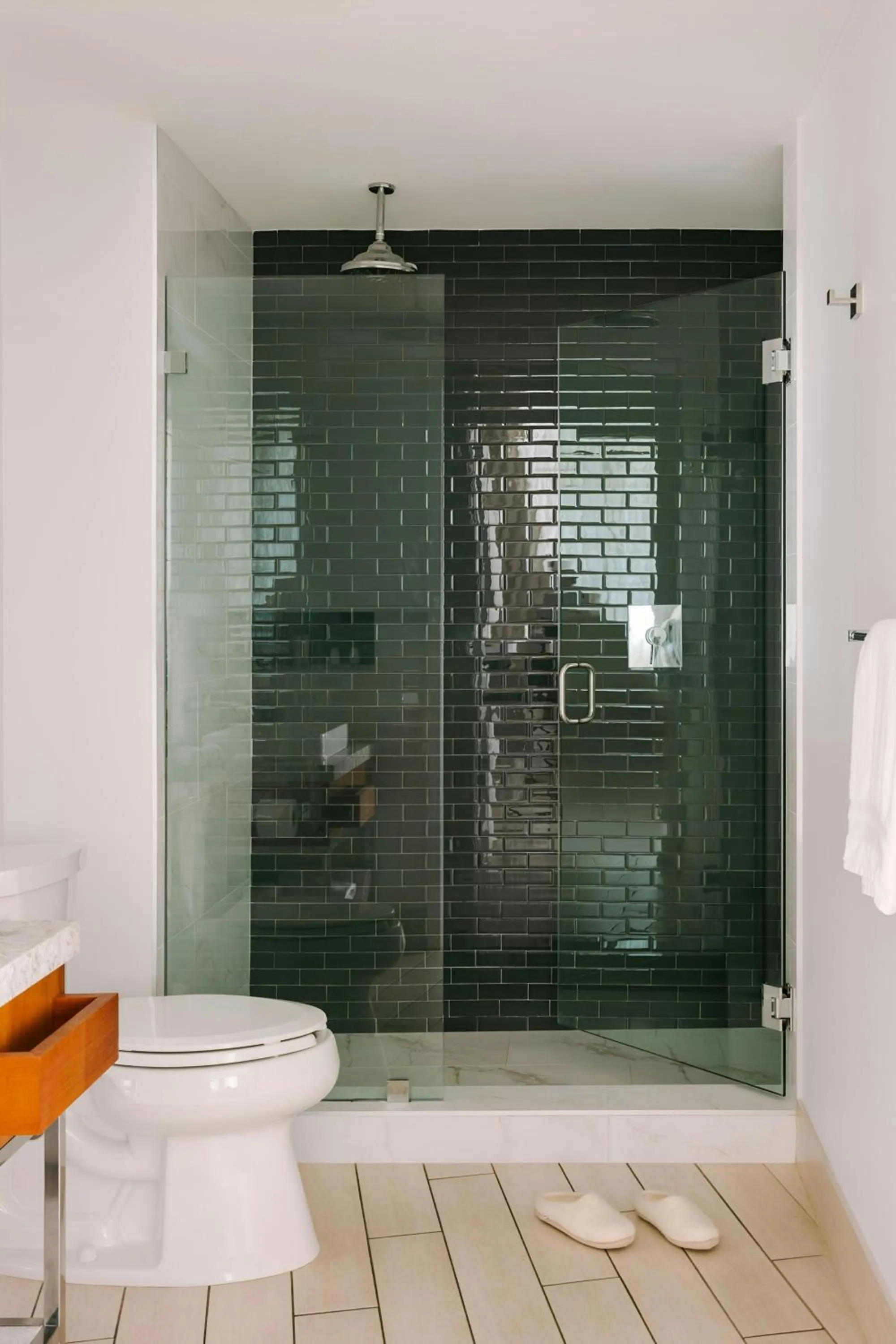 Bathroom in The Circ Hotel Hollywood, Sonder by Marriott Bonvoy