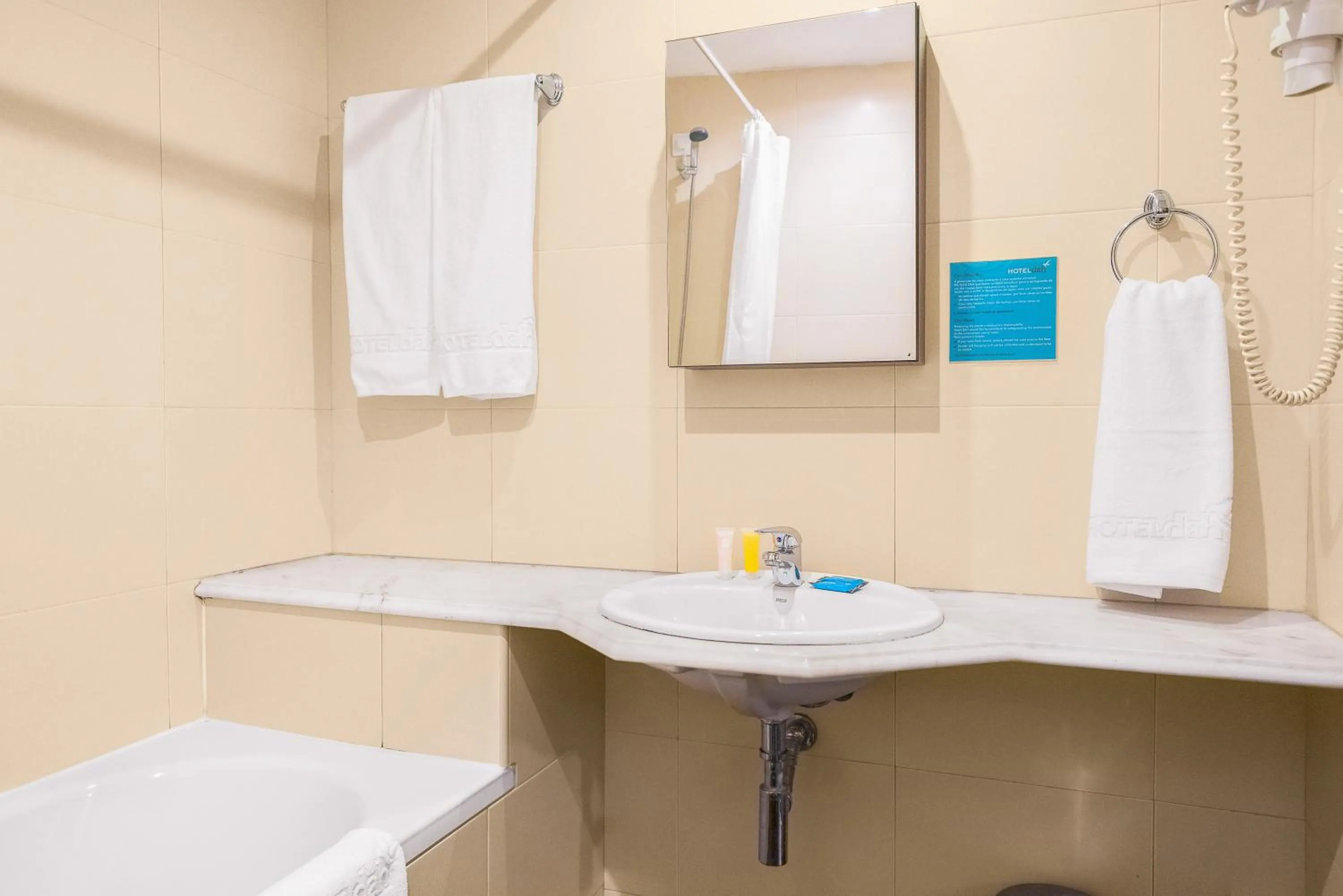 Bathroom in Hotel DAH - Dom Afonso Henriques