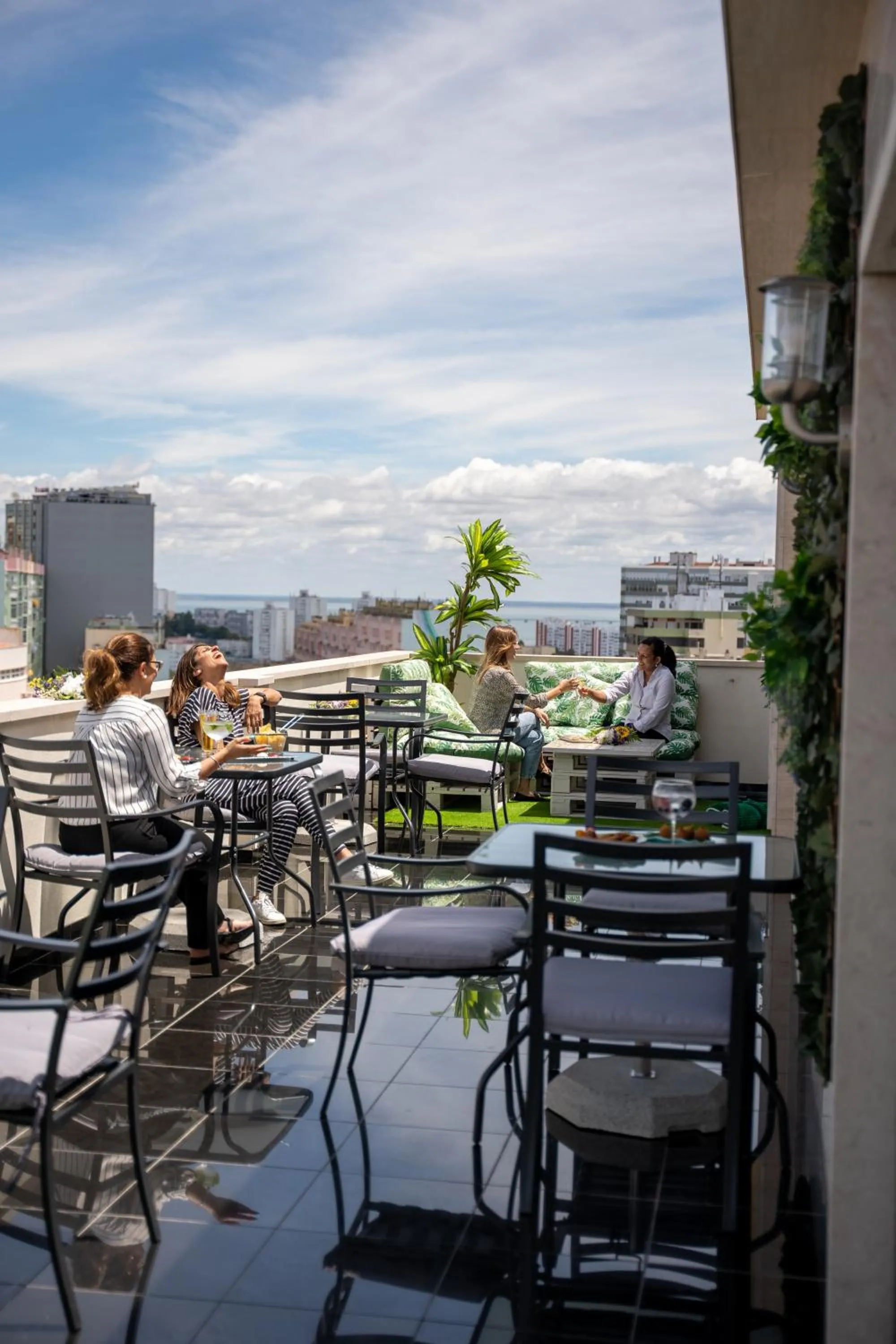 Restaurant/places to eat in Hotel DAH - Dom Afonso Henriques