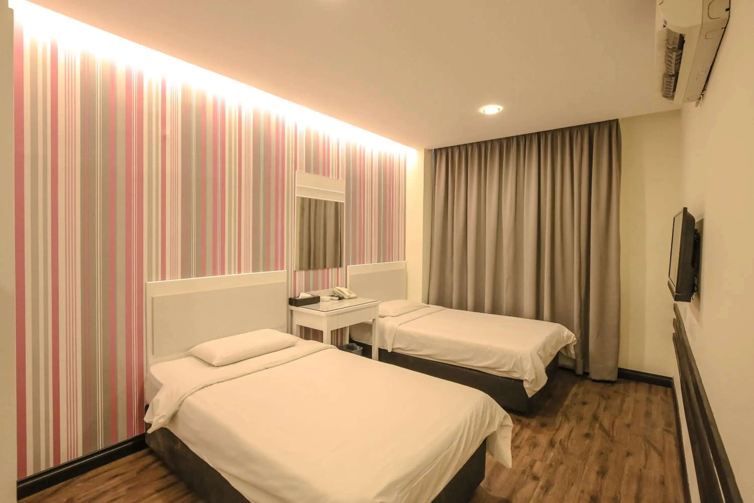 Superior Double or Twin Room in Hotel Ming Star Superior Double or Twin Room in Hotel Ming Star
