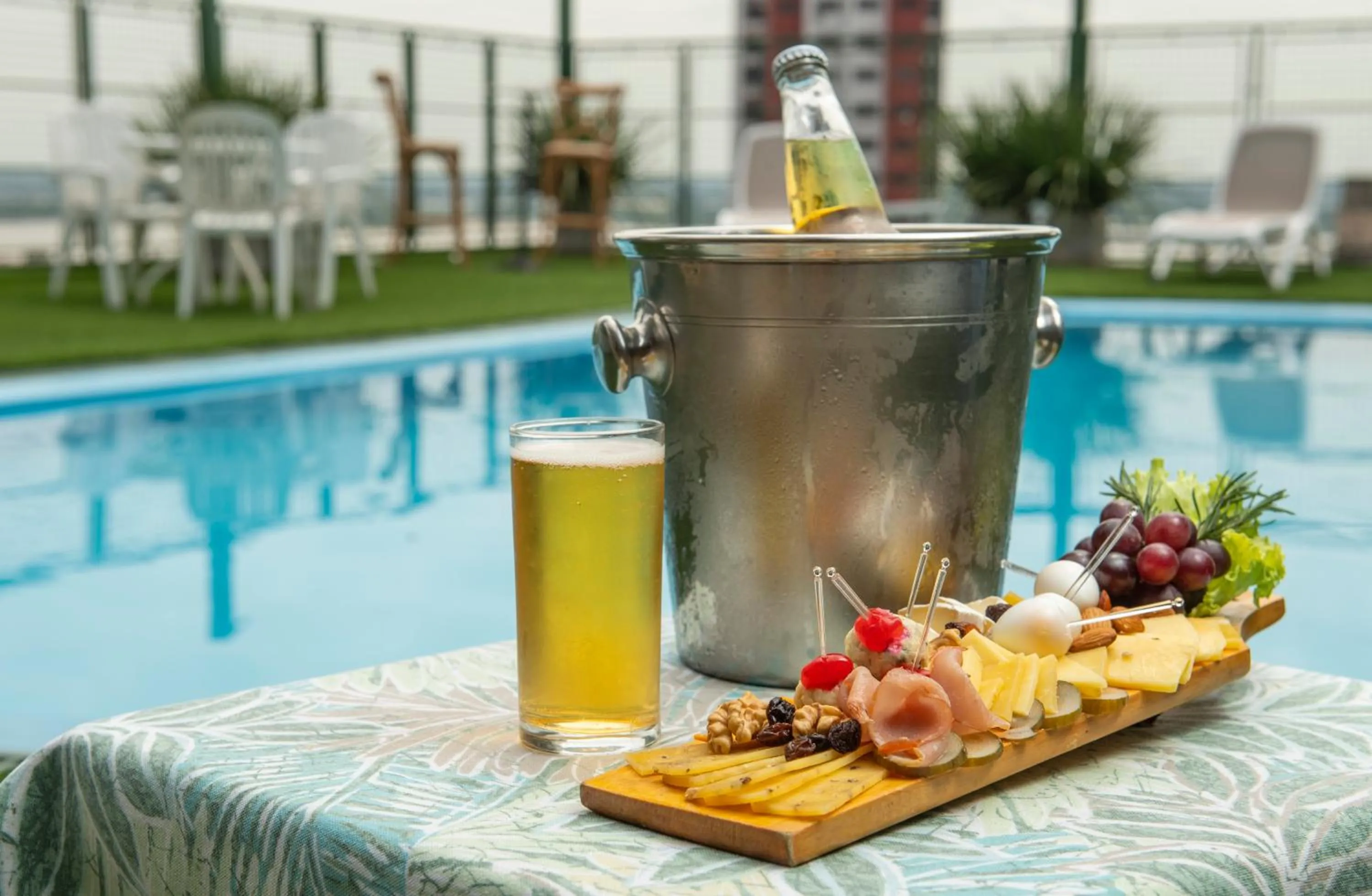 Drinks in Hotel Cecilia