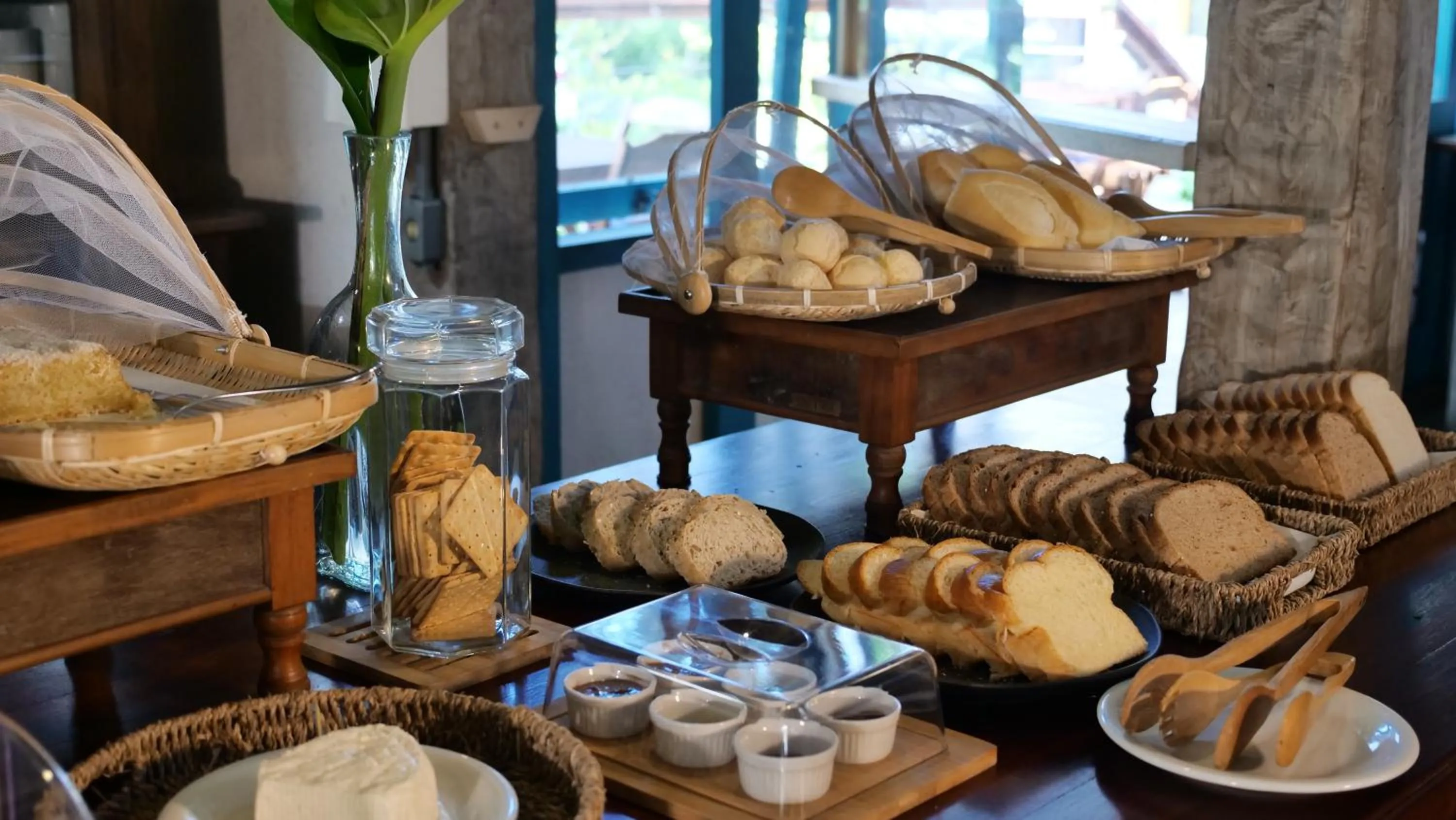 Breakfast in Ilha Deck Hotel