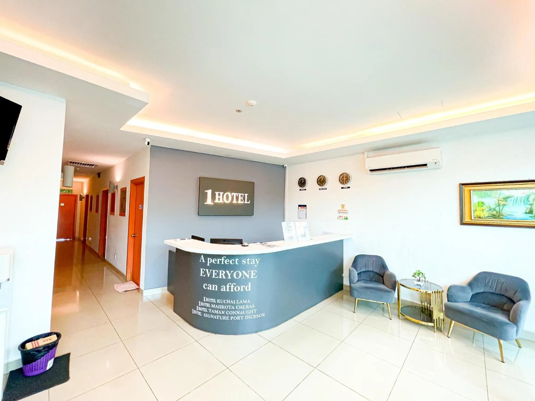 Lobby or reception in 1 Hotel Mahkota Cheras