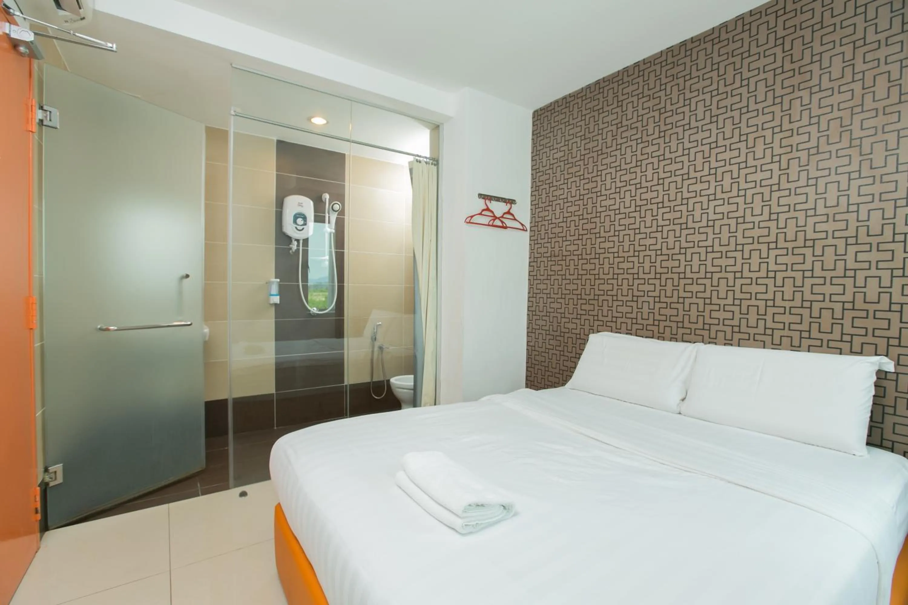 Photo of the whole room in 1 Hotel Mahkota Cheras