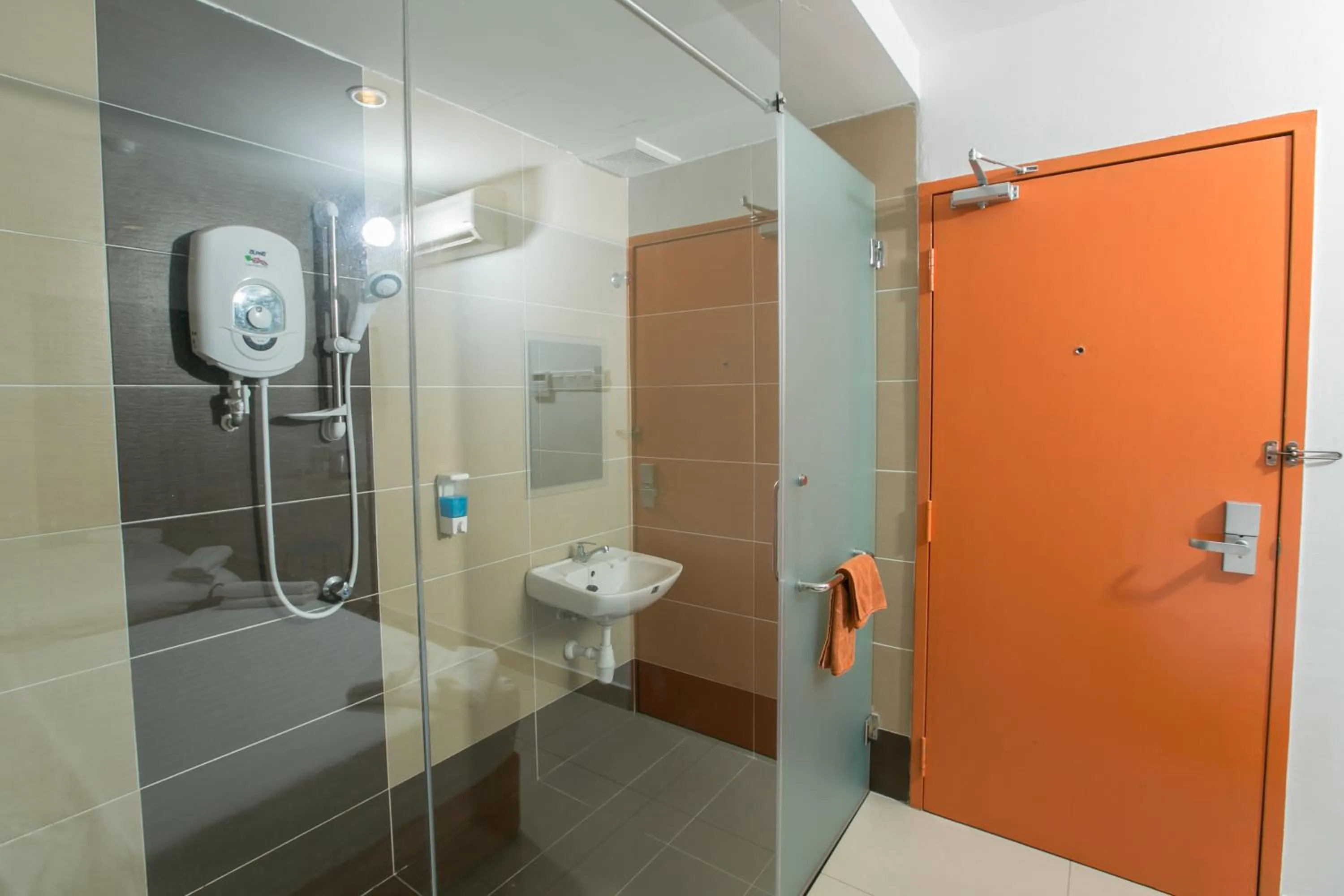 Bathroom in 1 Hotel Mahkota Cheras