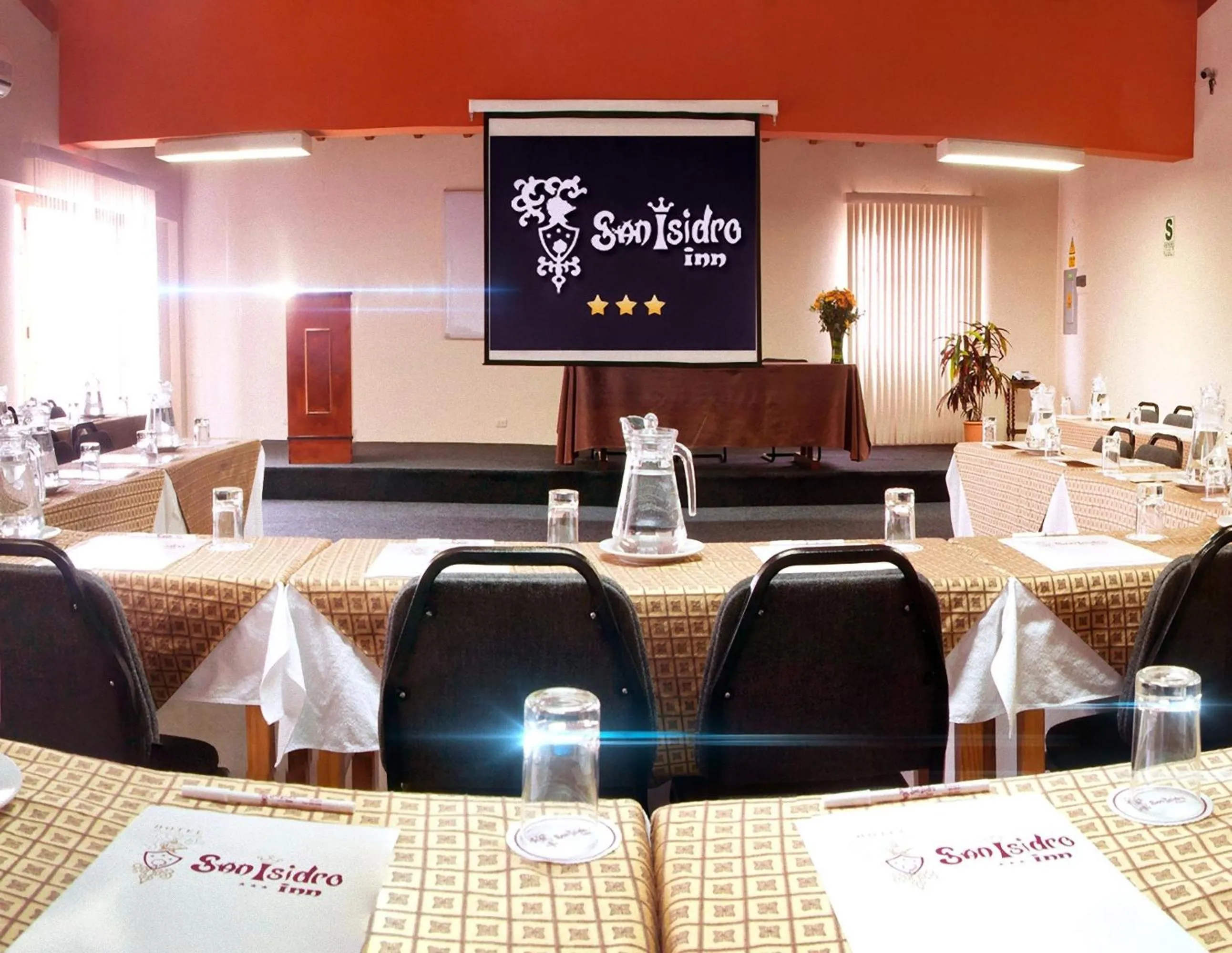 Day in Hotel San Isidro Inn