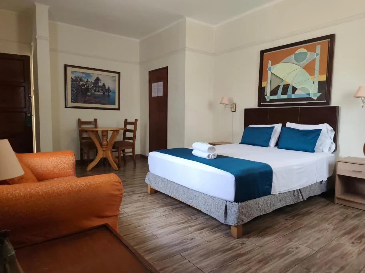 Bedroom, Bed in Hotel San Isidro Inn