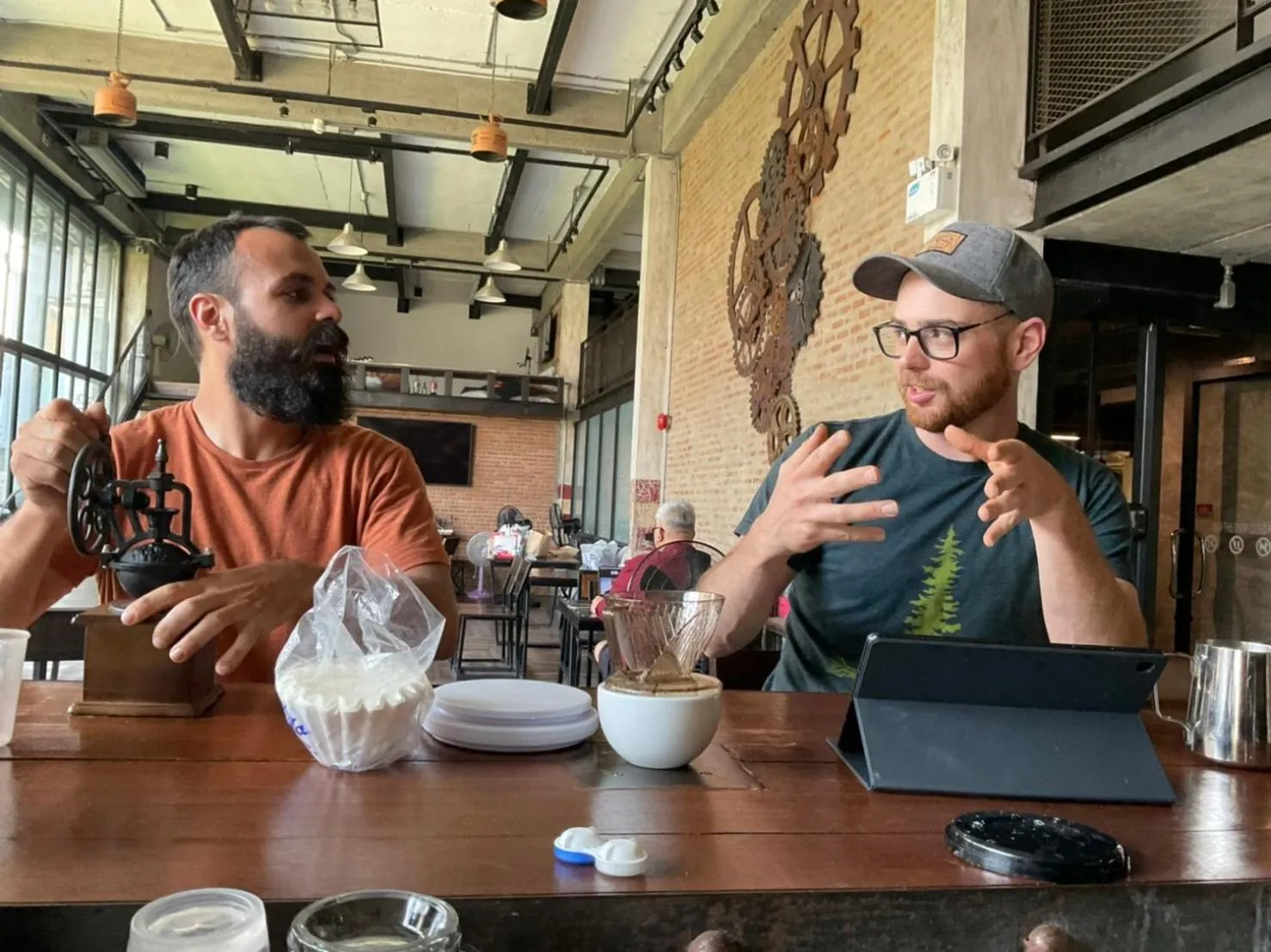 Lounge or bar in The Entaneer Poshtel