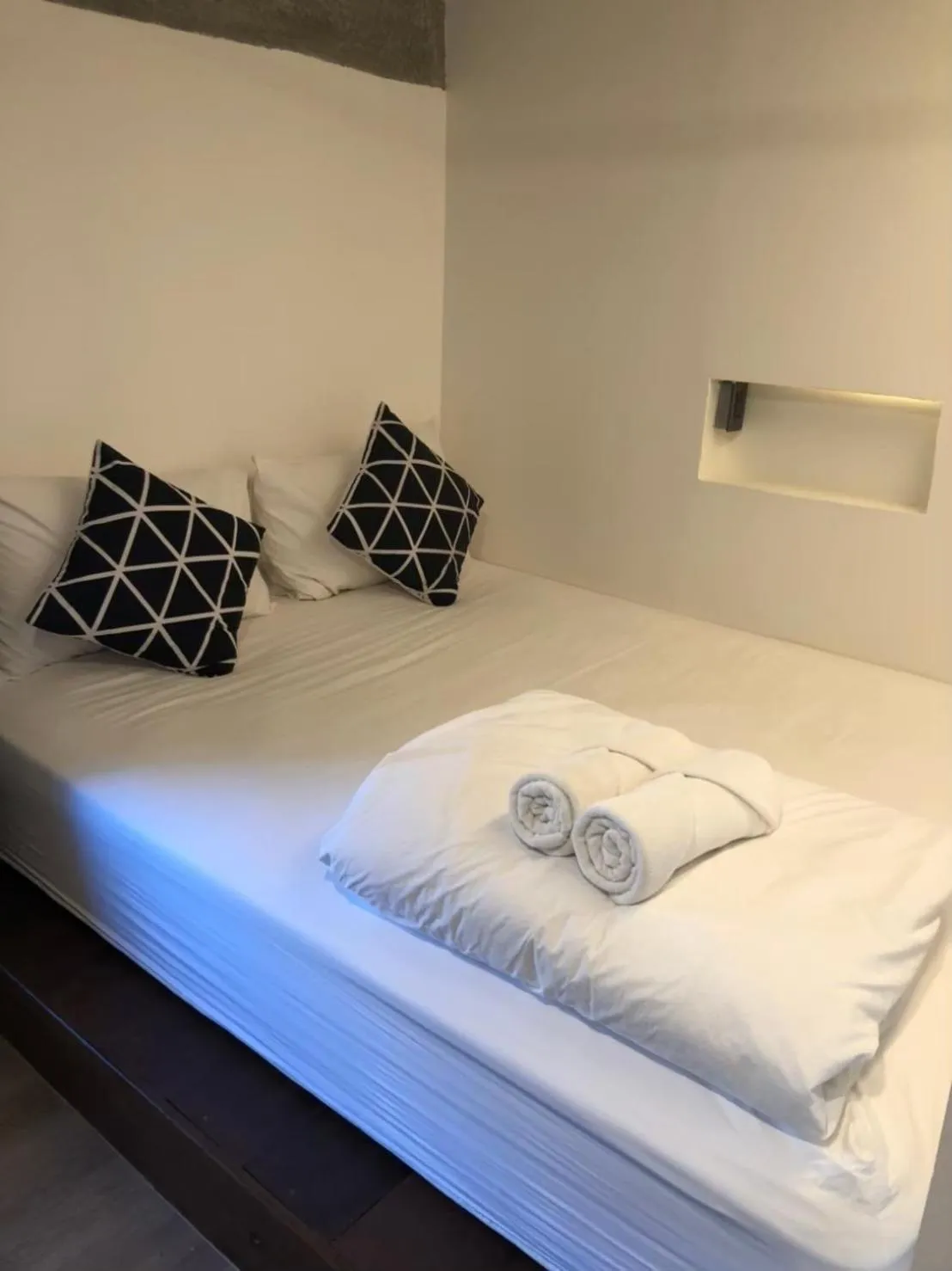 Bed in The Entaneer Poshtel