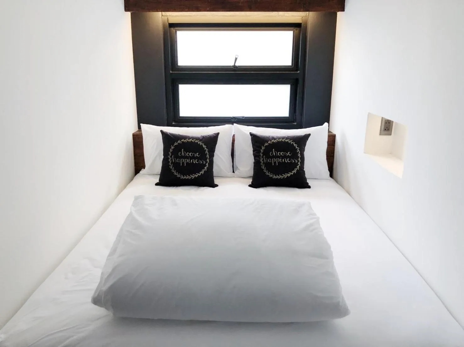 Bed in The Entaneer Poshtel