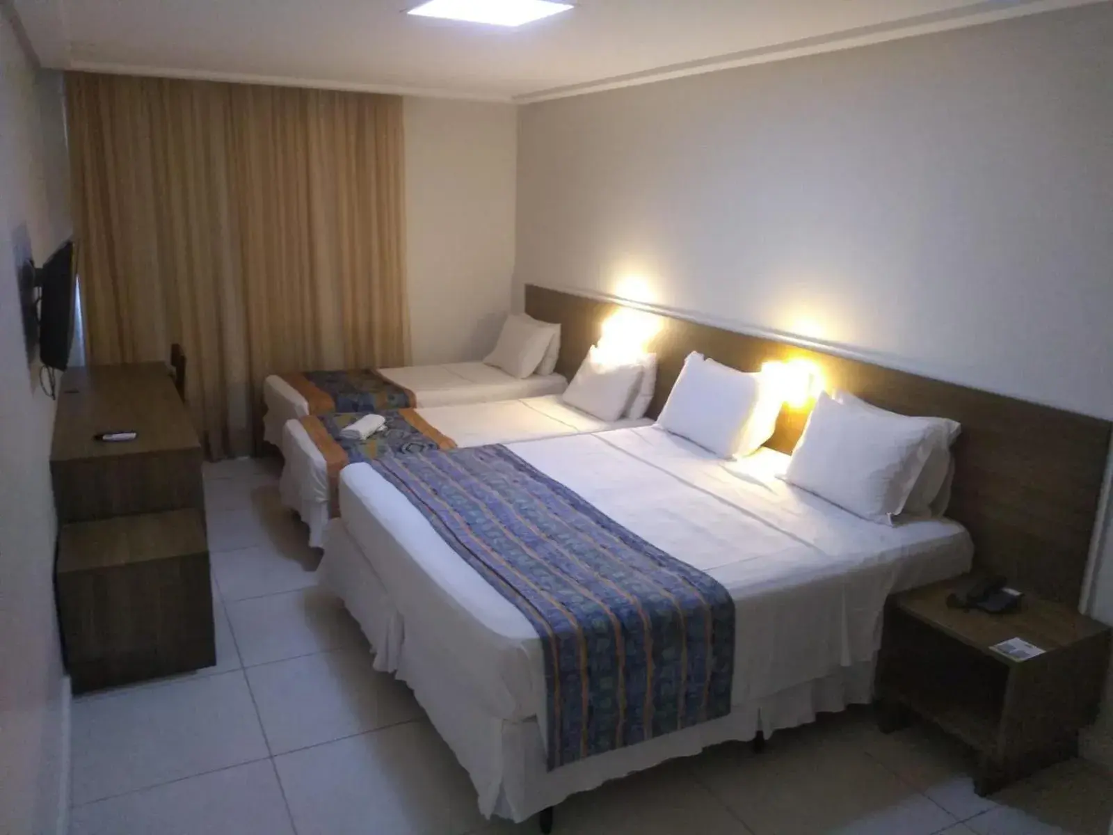 Standard Family Room in Hotel Pousada do Sol Standard Family Room in Hotel Pousada do Sol