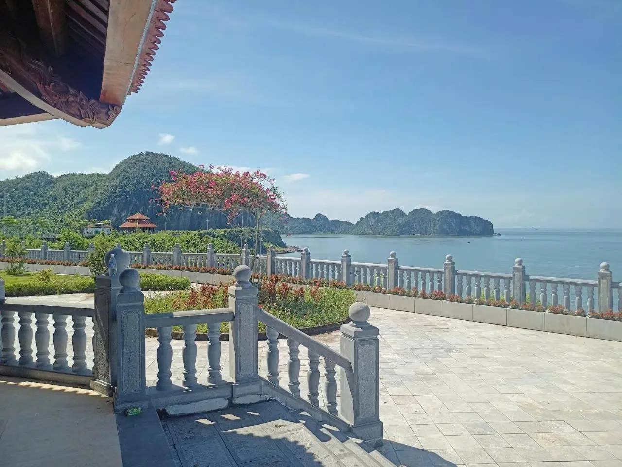 Natural landscape in catba island hotel