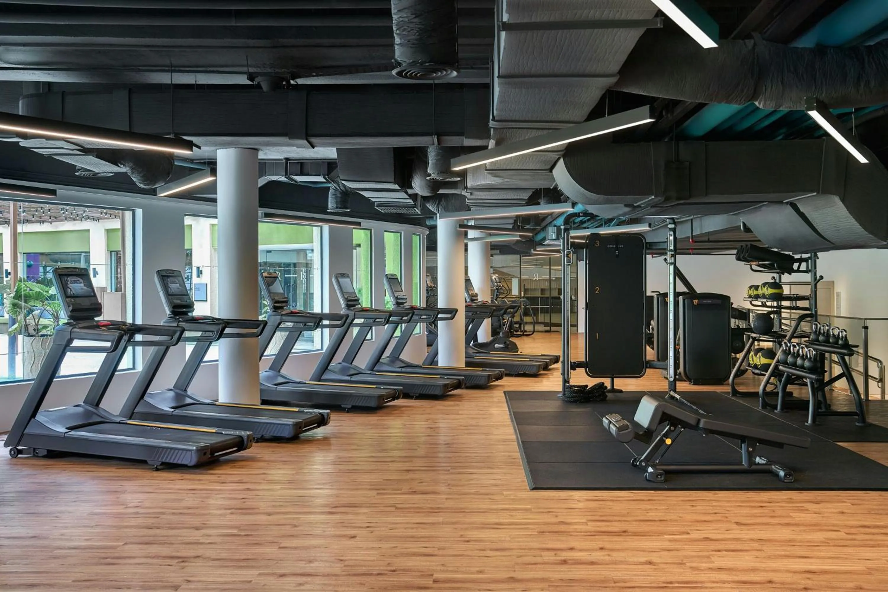 Fitness centre/facilities in Renaissance Kuala Lumpur Hotel & Convention Centre