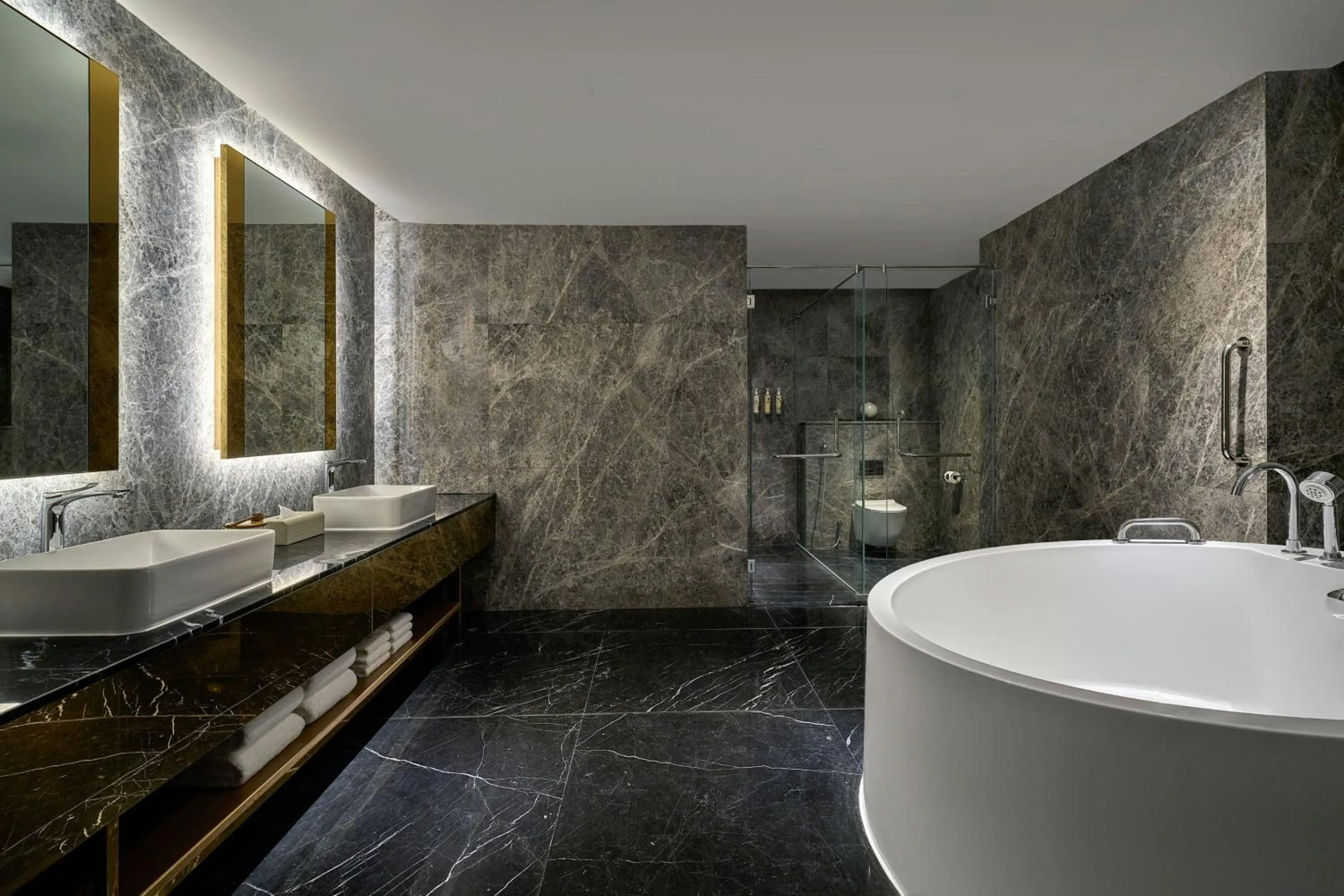 Bathroom in Renaissance Kuala Lumpur Hotel & Convention Centre