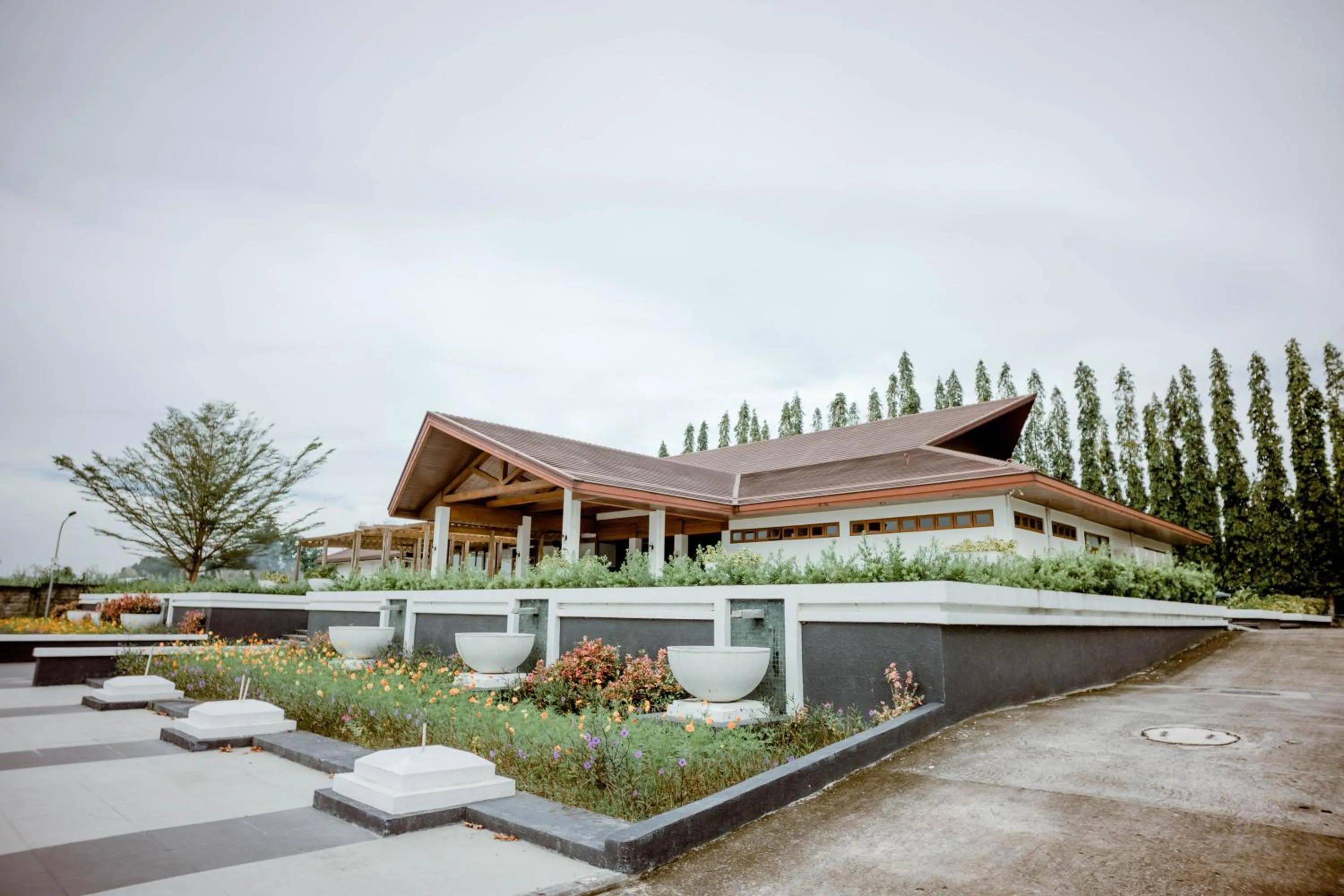 Property Building in The Farmhouse By EDL