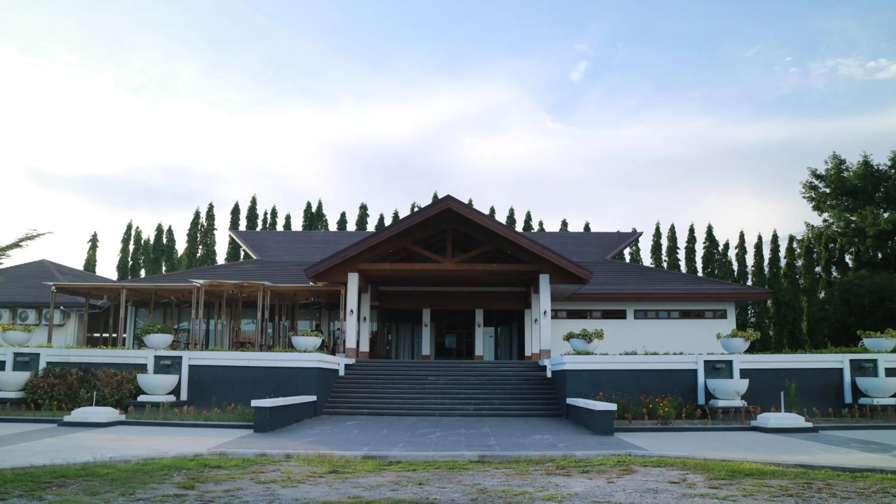 Property building in The Farmhouse By EDL