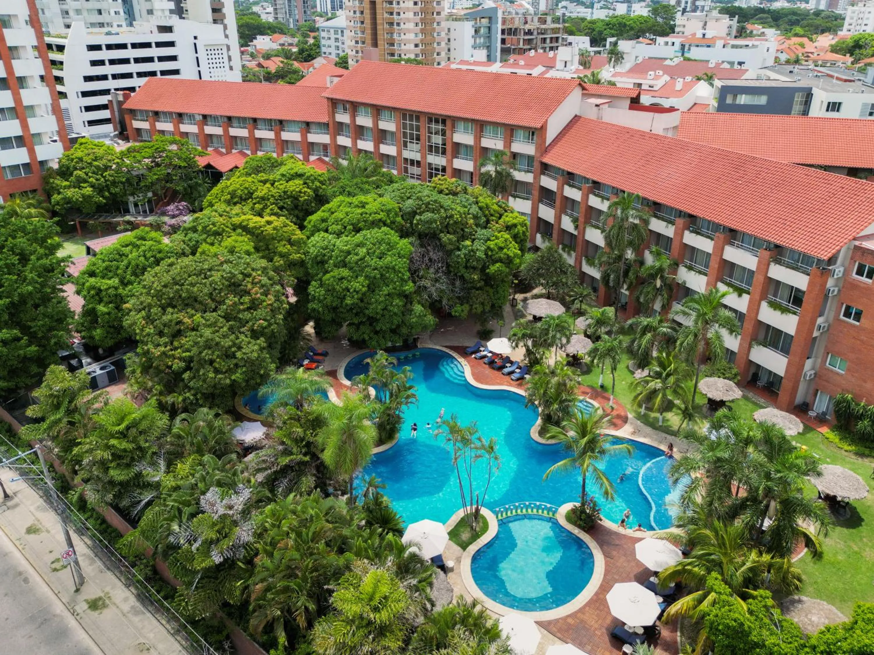 Property building in Hotel Camino Real