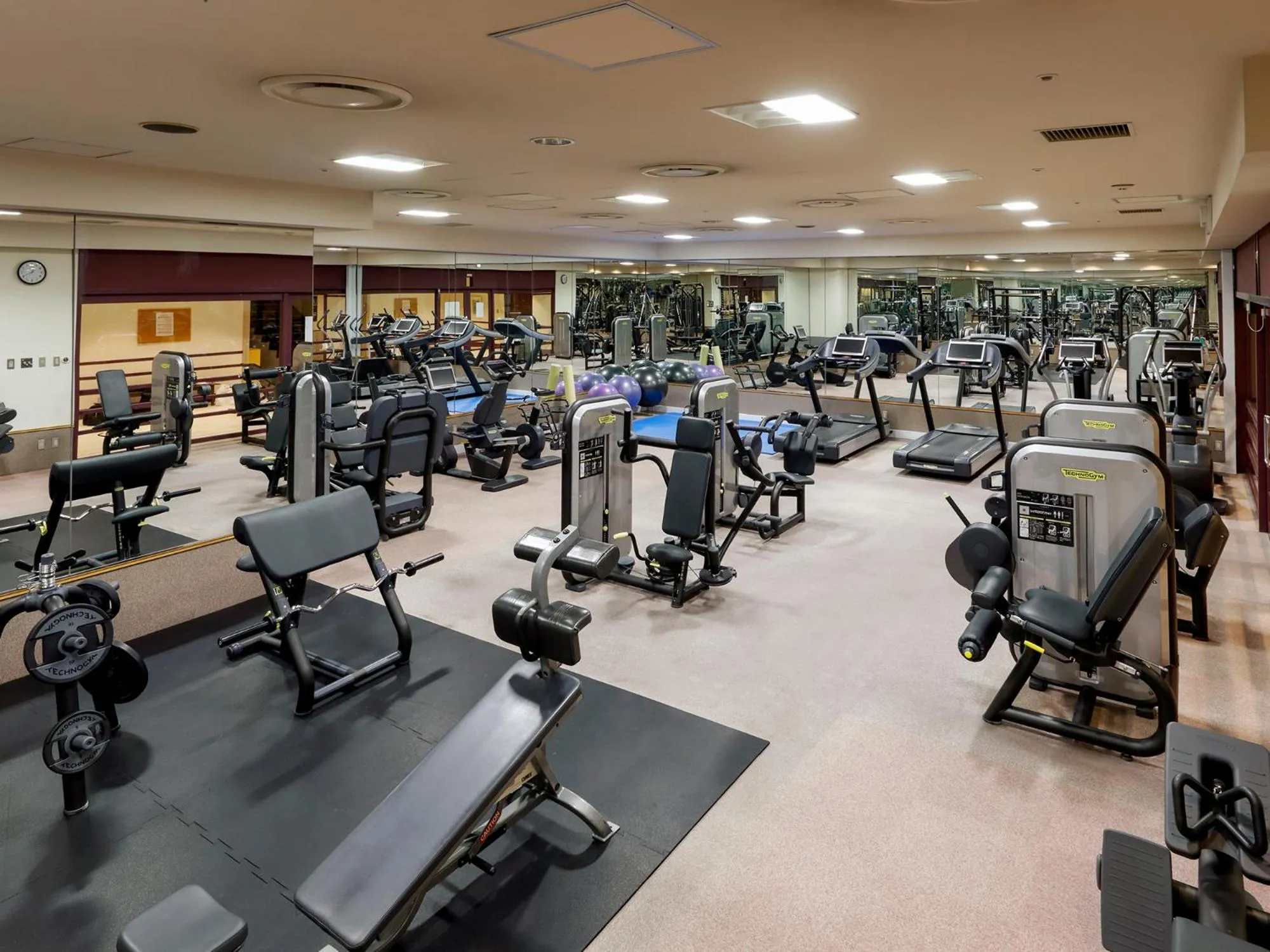 Fitness centre/facilities in Premier Hotel -Tsubaki- Sapporo