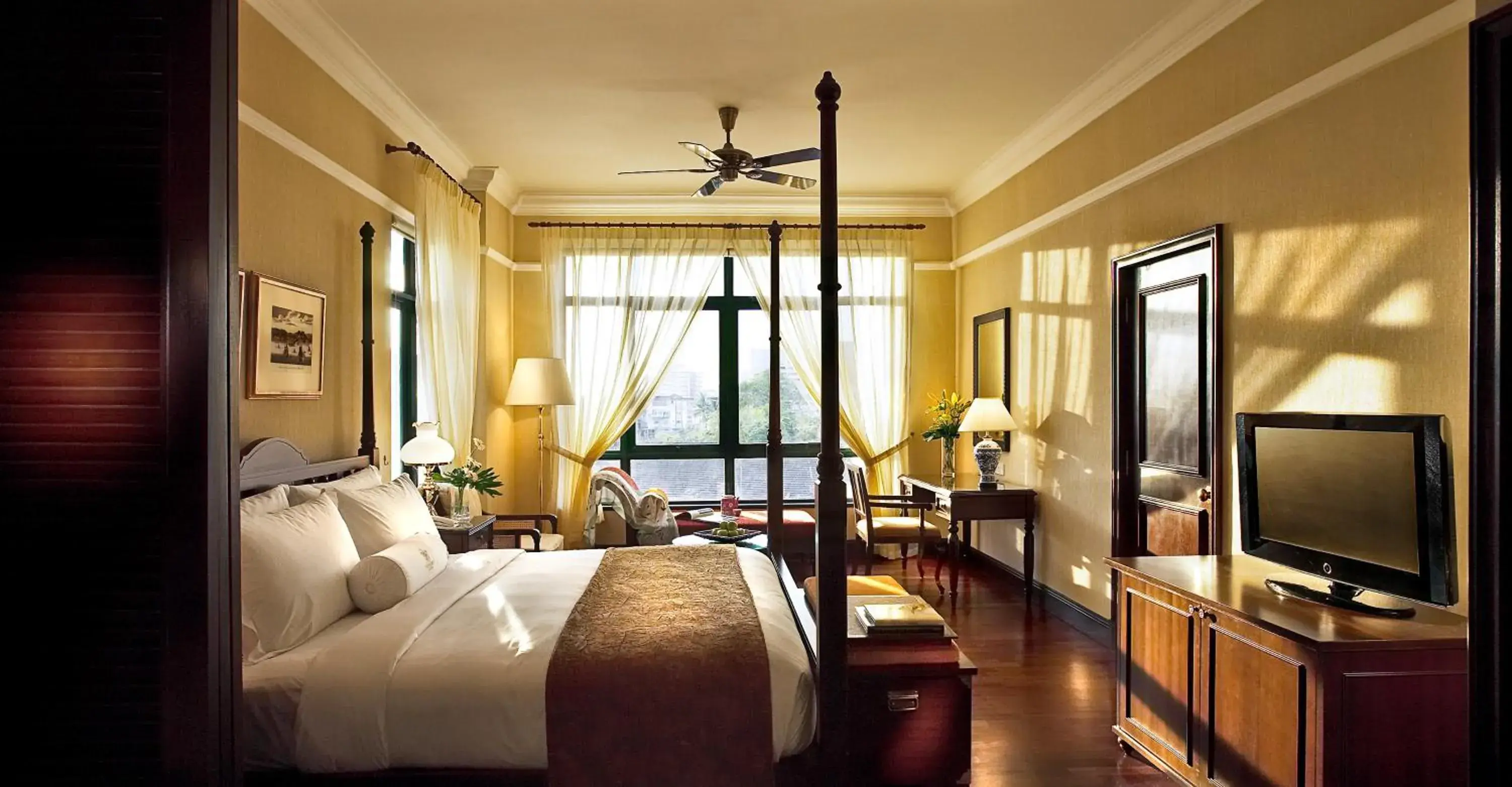 Deluxe Double or Twin Room in The Majestic Malacca Hotel - Small Luxury Hotels of the World Deluxe Double or Twin Room in The Majestic Malacca Hotel - Small Luxury Hotels of the World