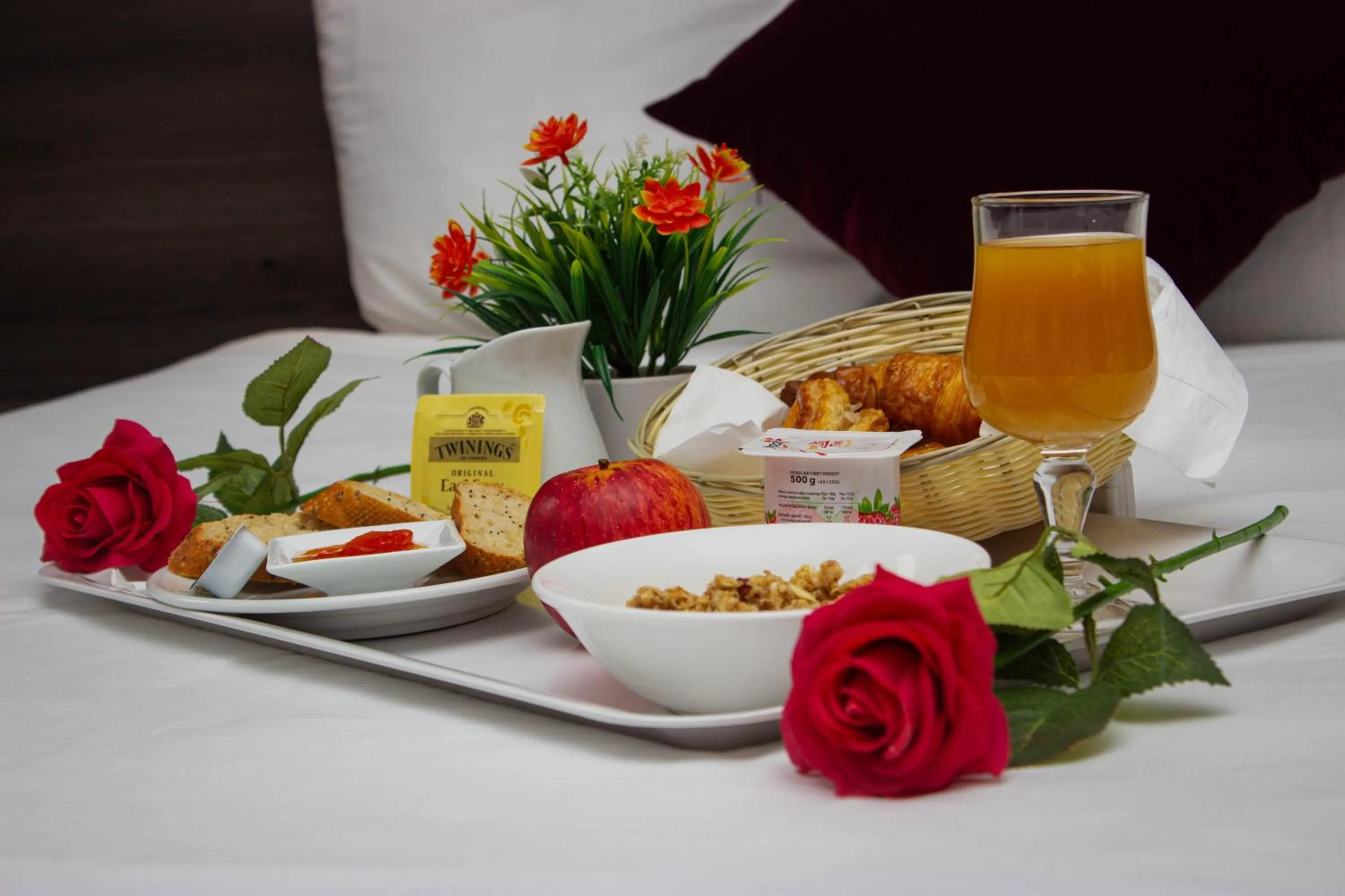 Breakfast in Hotel Le Paris