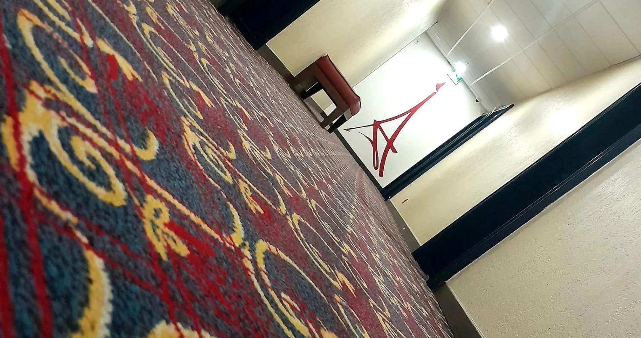 Property building in Hotel Le Paris