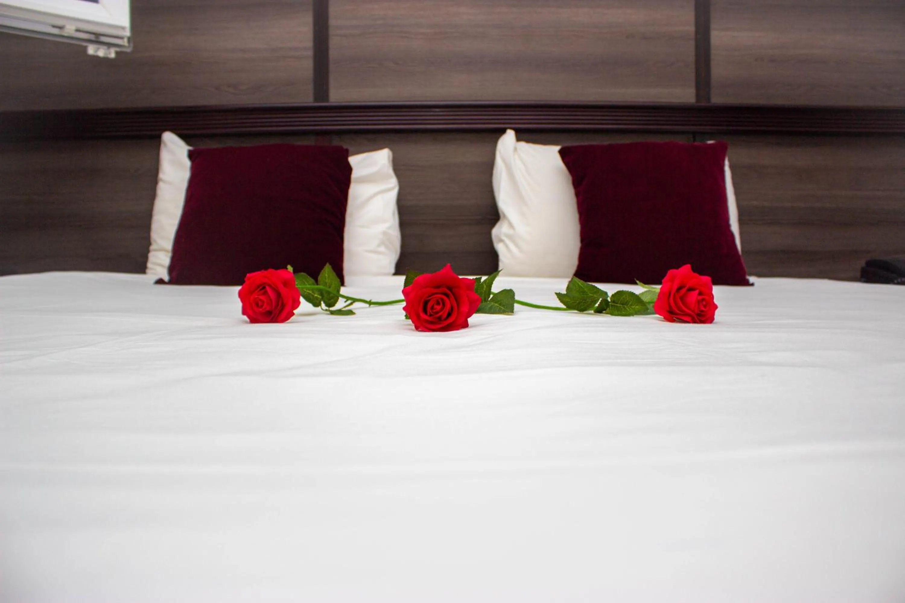 Bedroom, Bed in Hotel Le Paris