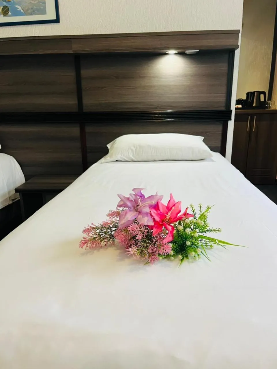 Bedroom, Bed in Hotel Le Paris