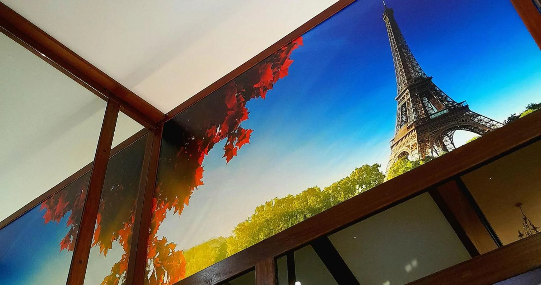 Property building in Hotel Le Paris