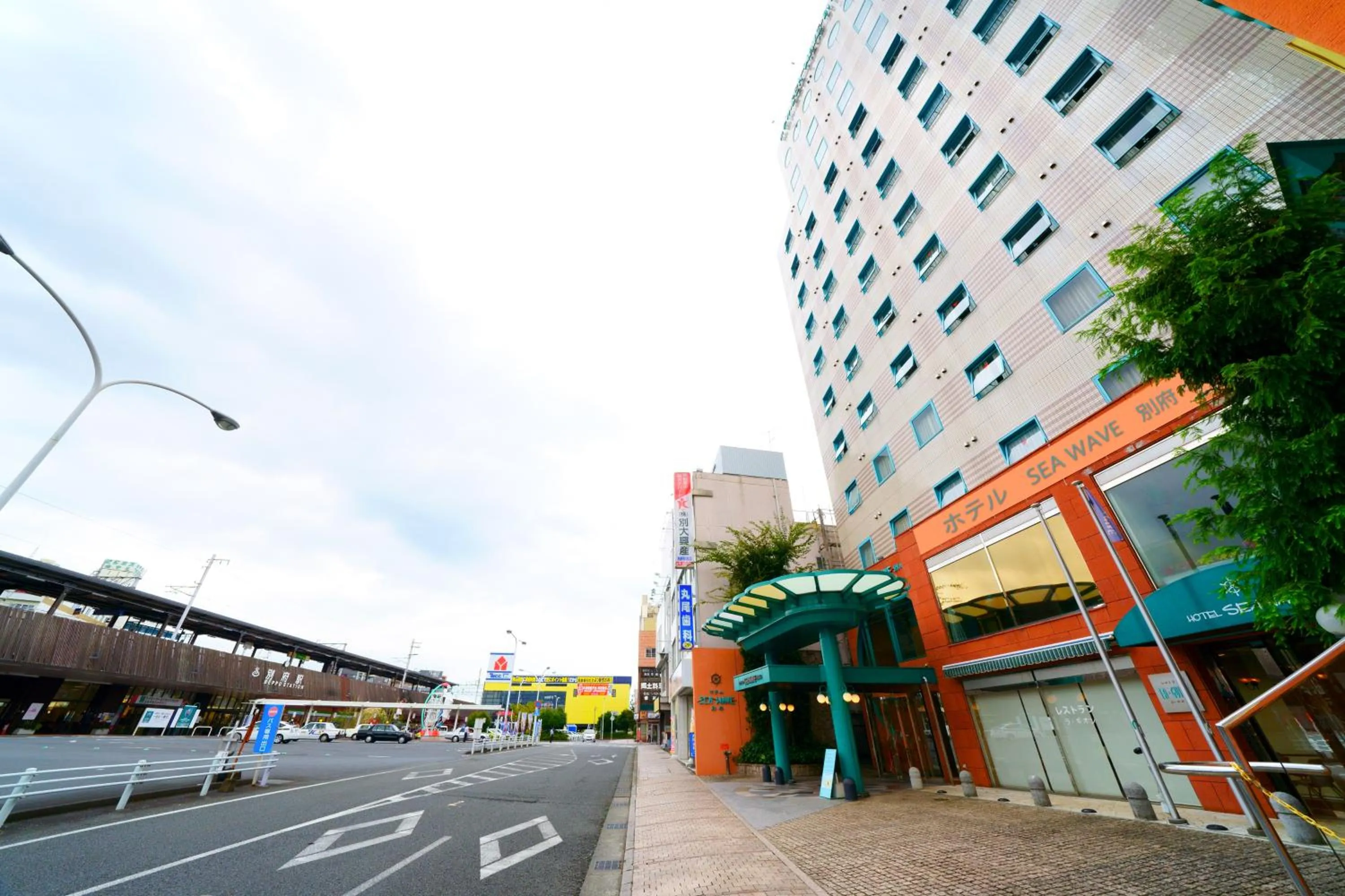 Property building in Hotel Seawave Beppu