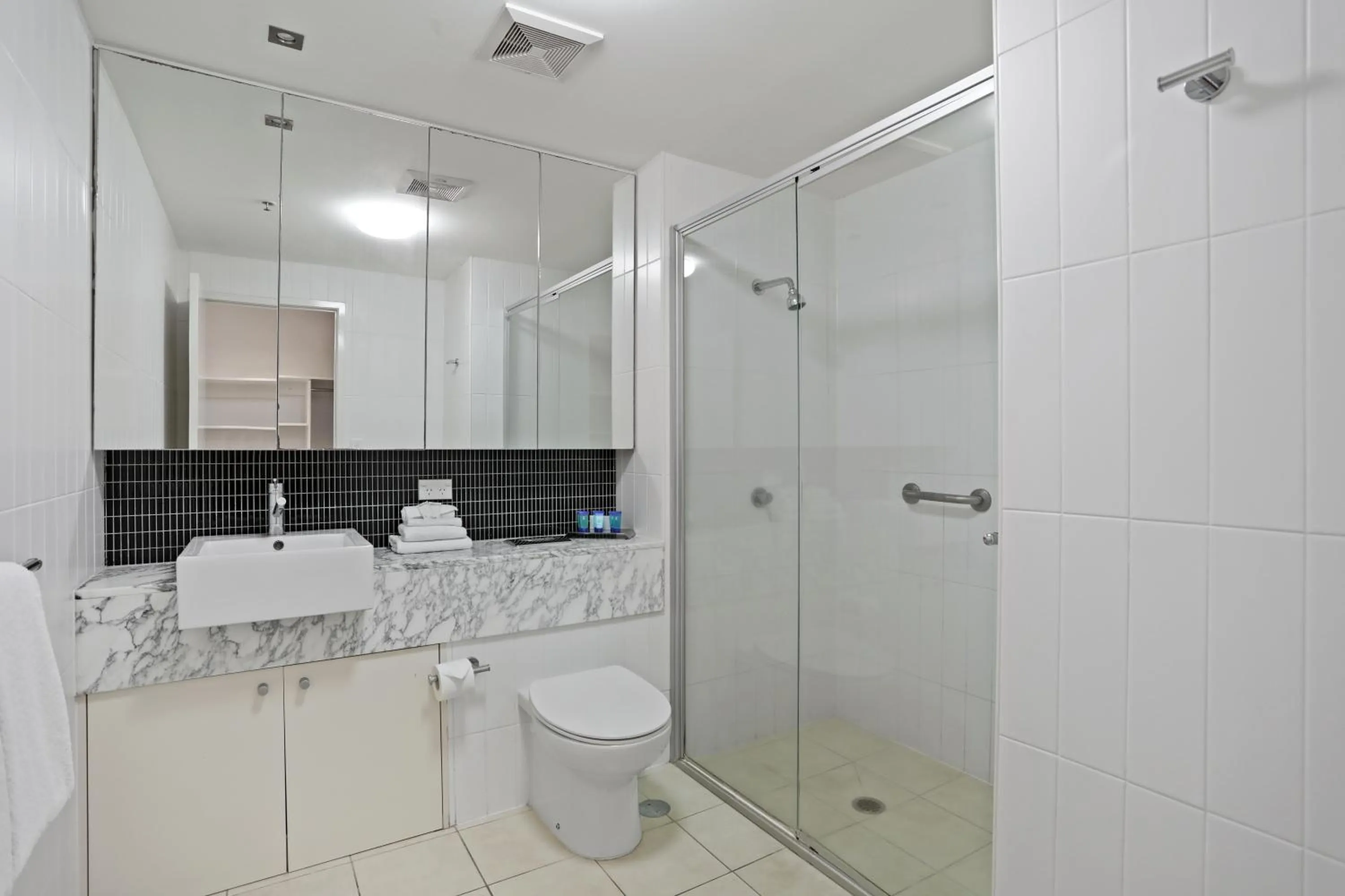 Shower in Tweed Ultima Apartments