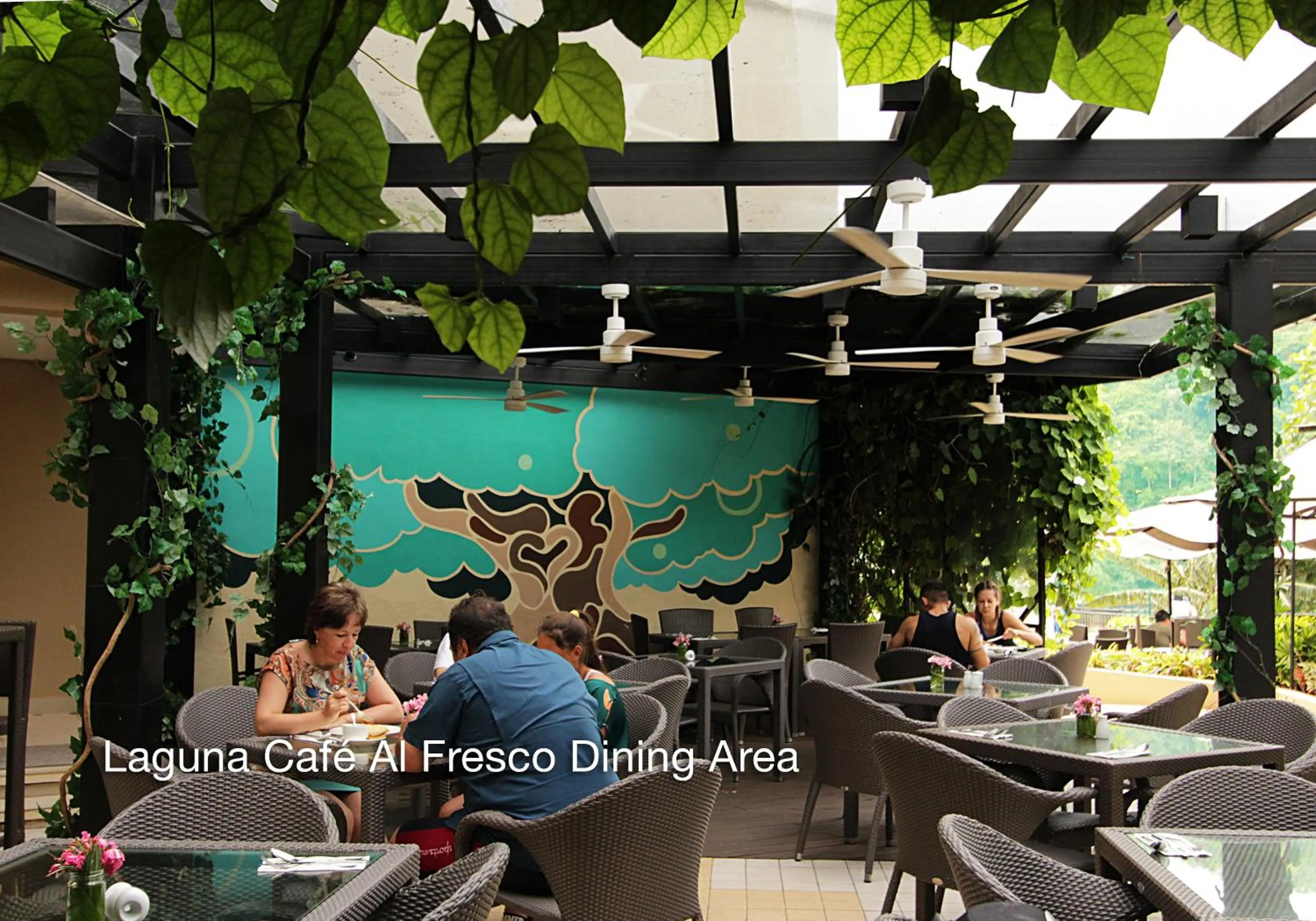 Restaurant/places to eat in Fairways and Bluewater Boracay