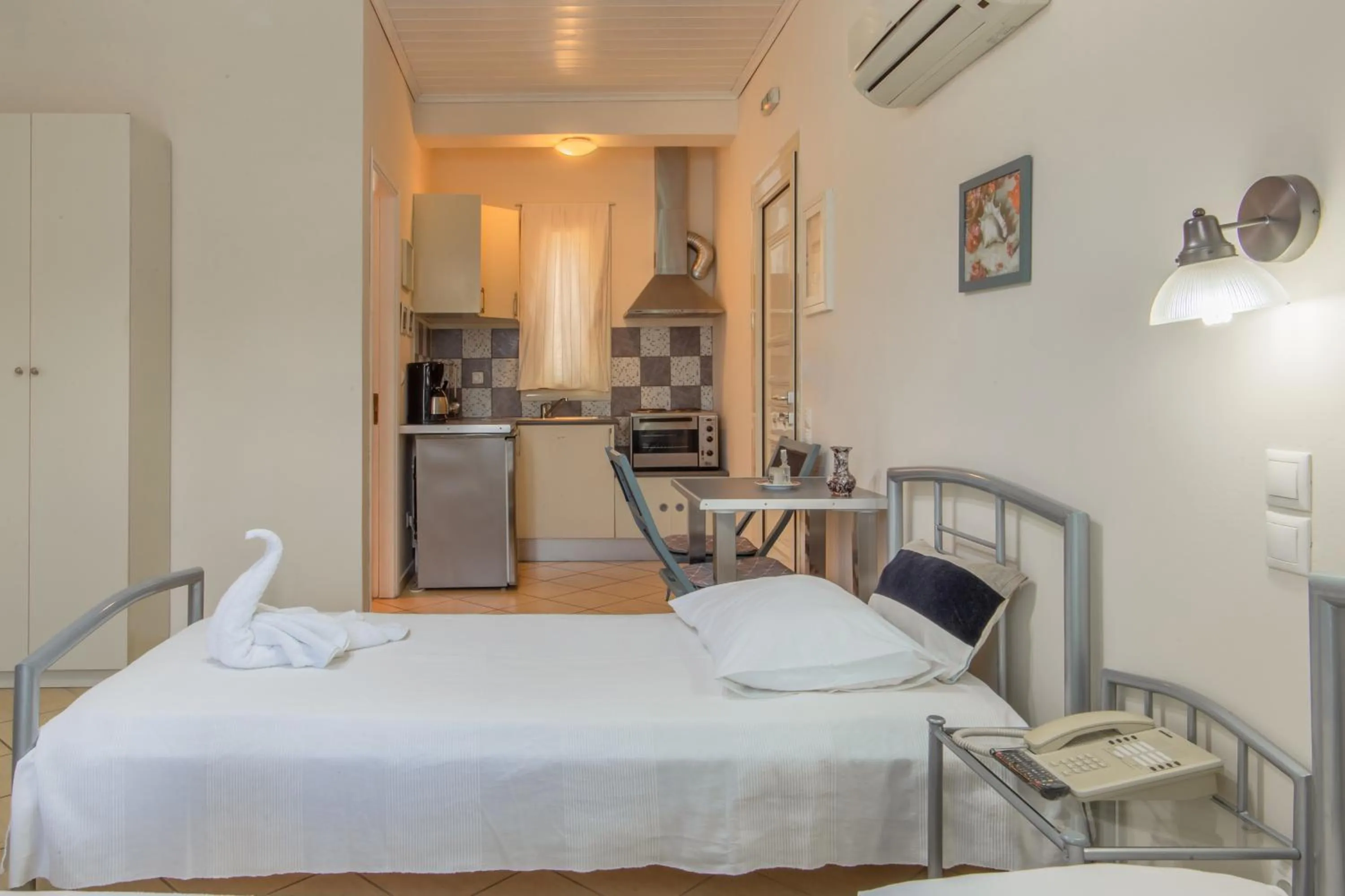 Bed in Kalimera Andros