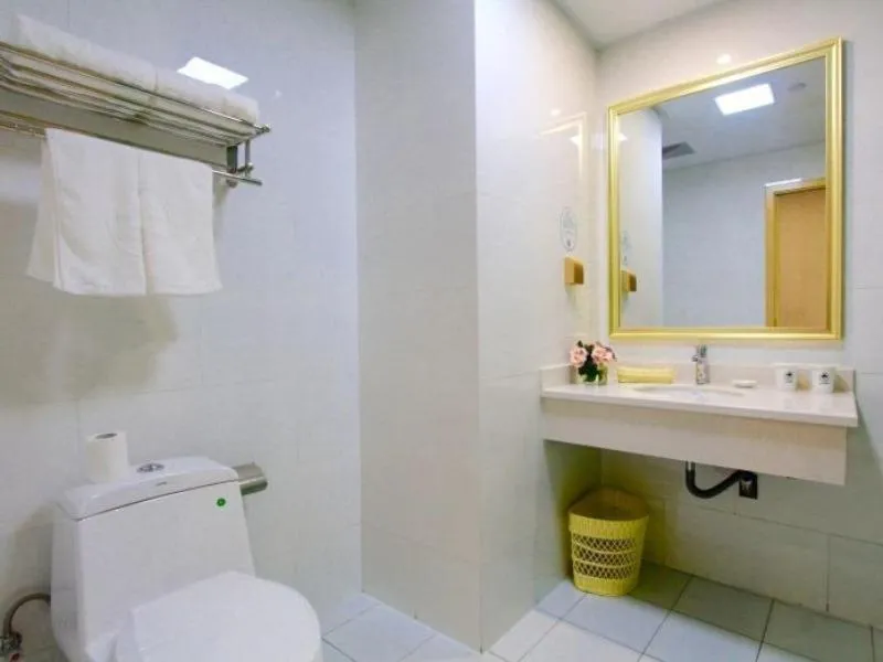 GreenTree Inn Zhejiang Jiaxing Xiuzhou District Wangjiangjin Town Business Hotel