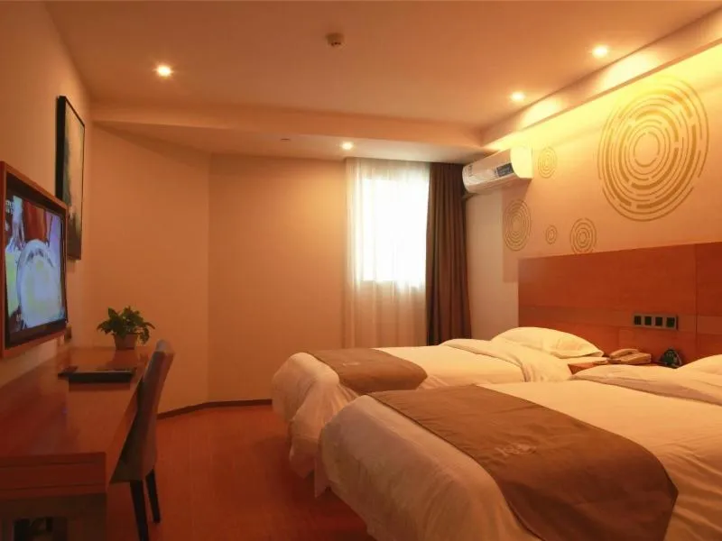 Bed in GreenTree Inn Jiangsu Changzhou Jintan district Zhixi Town South Zhenxing Road Express Hotel