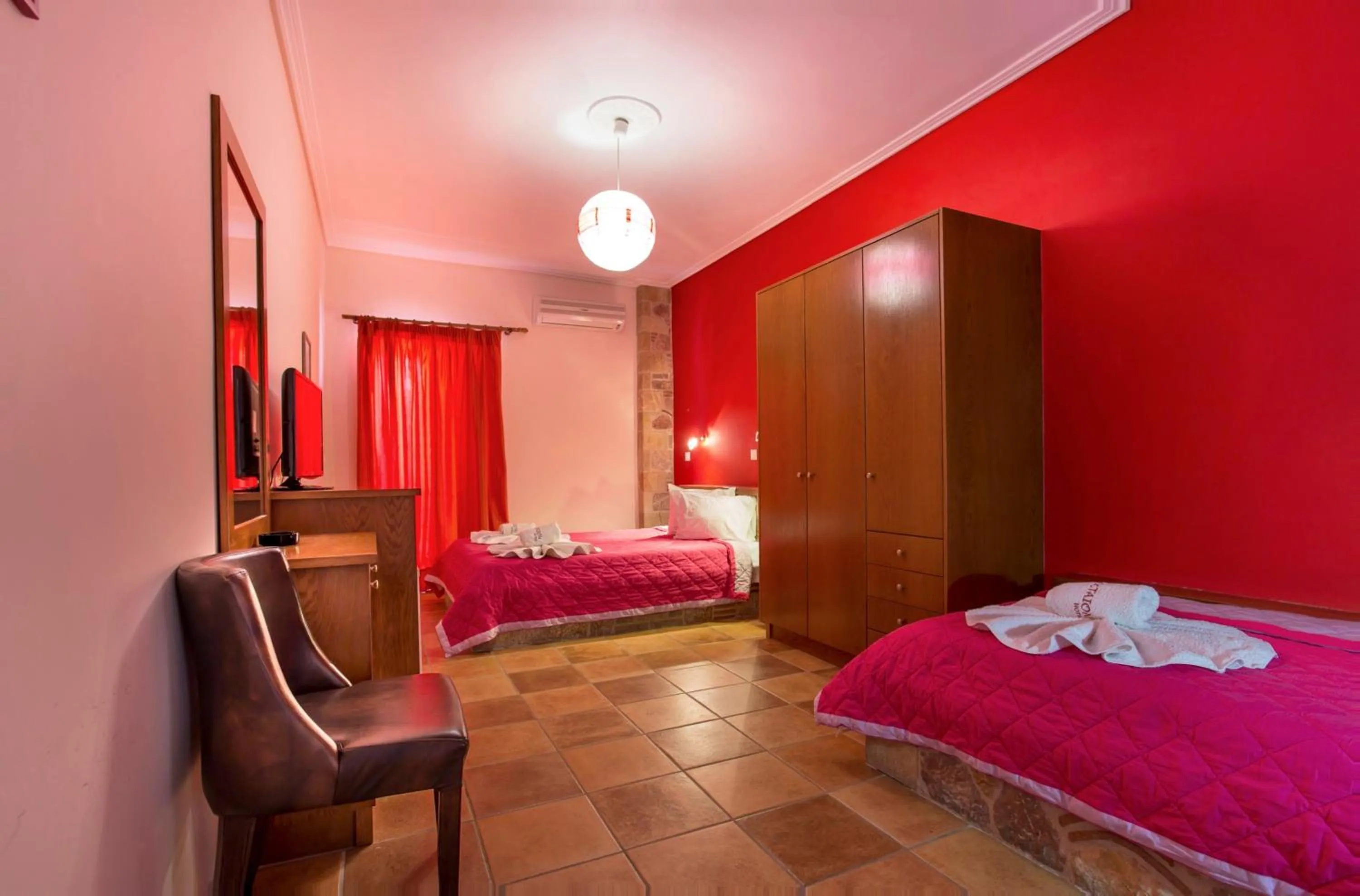 Bedroom, Bed in Aktaion Hotel