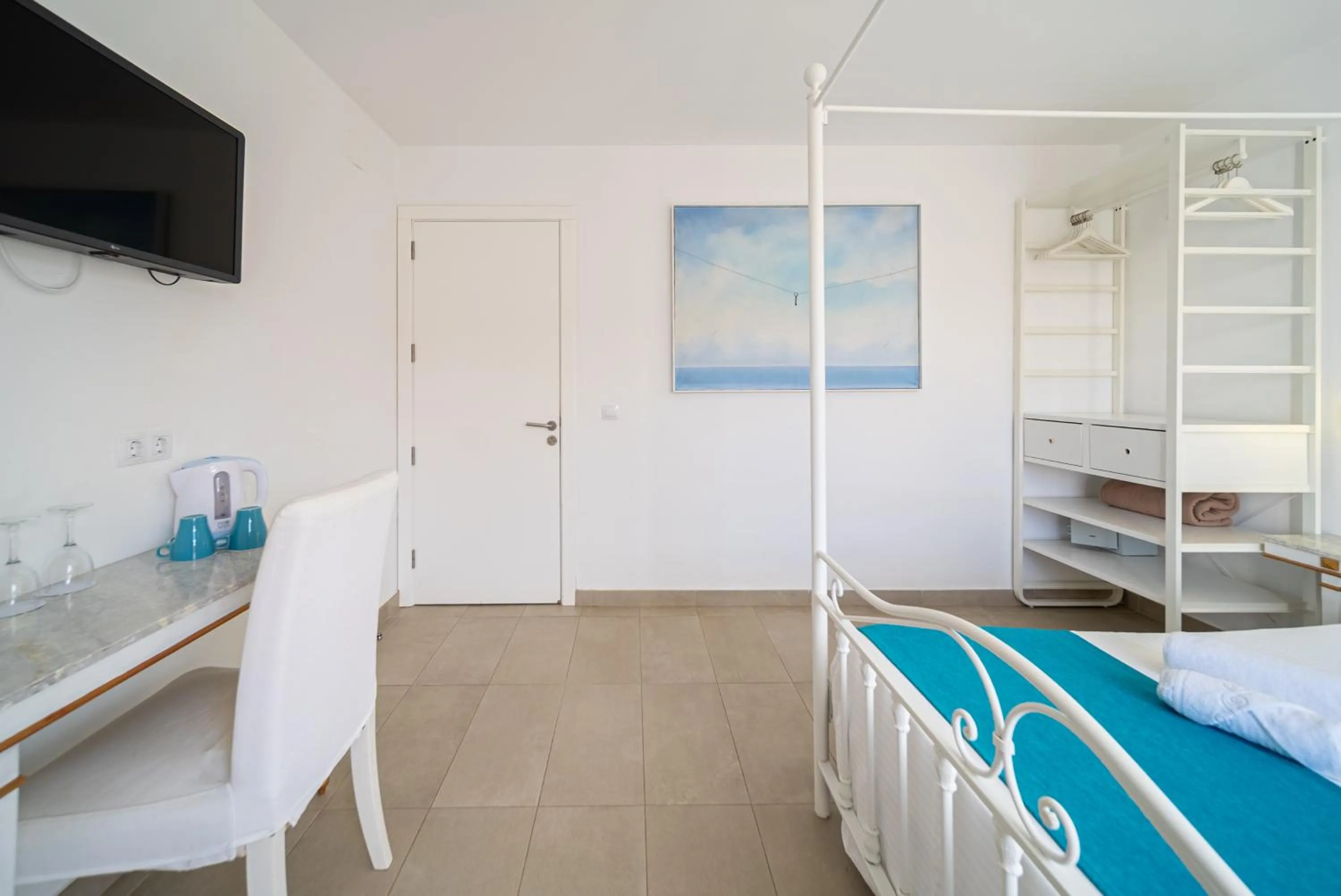 TV and multimedia, Bed in La Casona de Yaiza I Hotel Emblematico