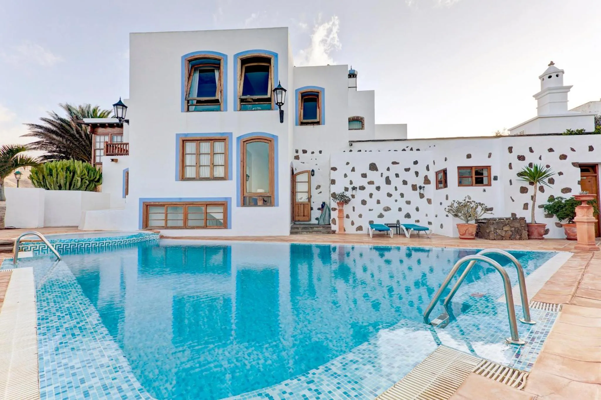 Day in La Casona de Yaiza I Hotel Emblematico