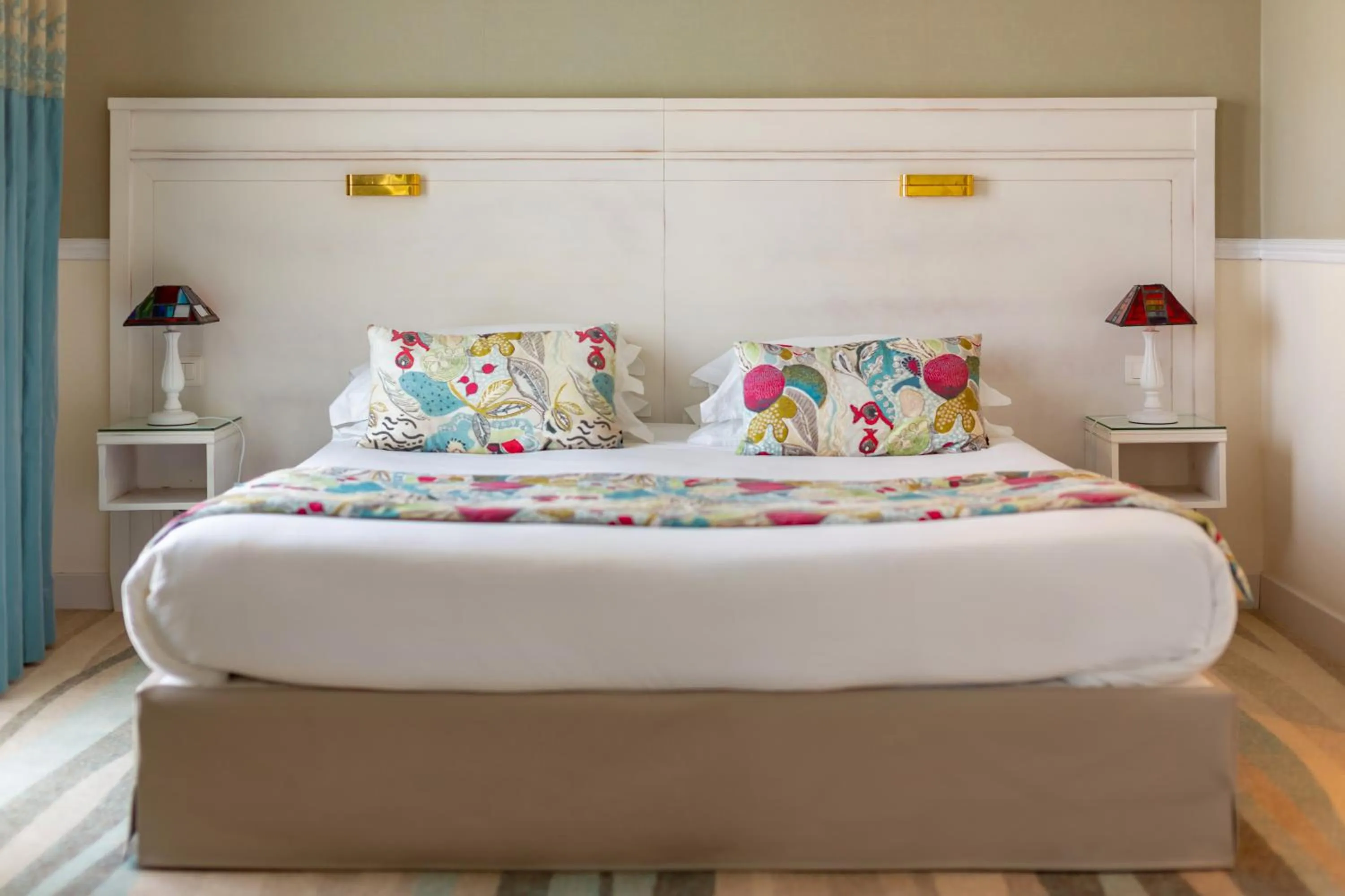 Bedroom, Bed in Castel Clara Thalasso & Spa