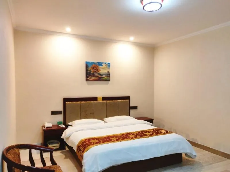 Bed in GreenTree Alliance Gansu Wuwei Commercial Pedestrian Street Hotel