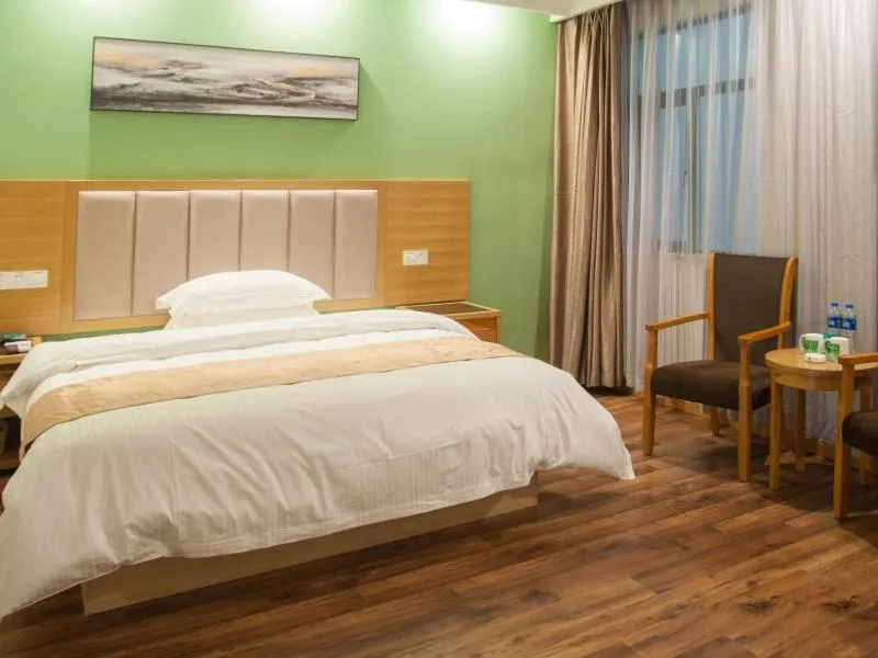 Bed in GreenTree Inn Suzhou Industrial Park Shengpu Town Xinsheng Road Express Hotel