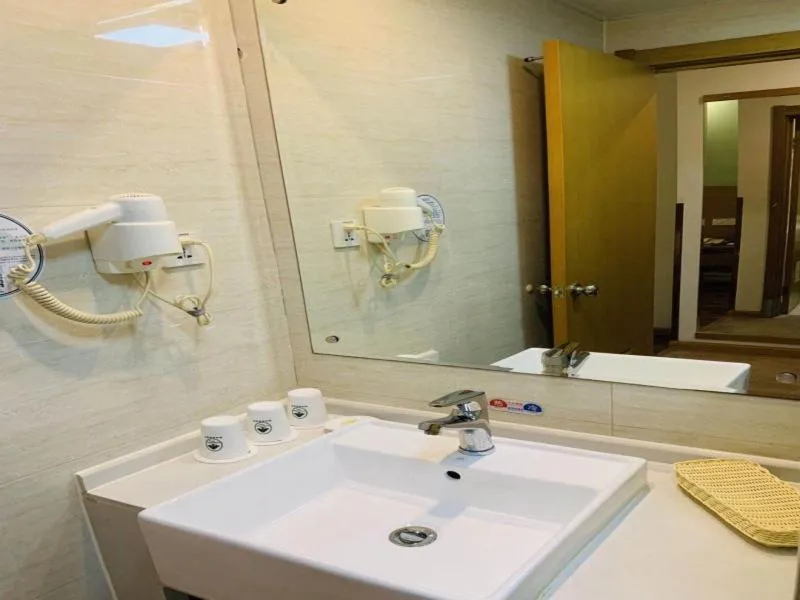 GreenTree Inn Suzhou Industrial Park Shengpu Town Xinsheng Road Express Hotel