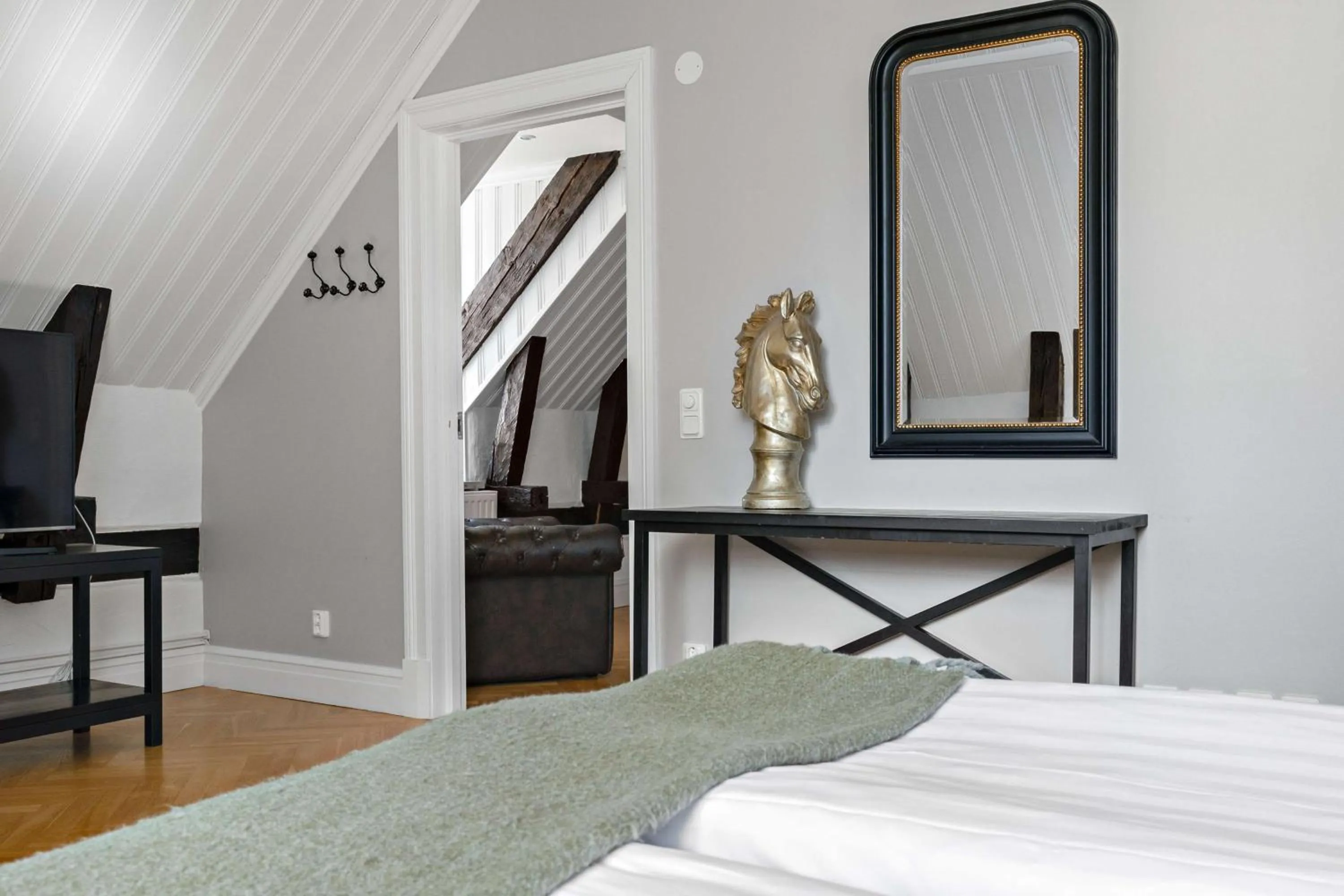 Bedroom, Bed in Donners Hotell